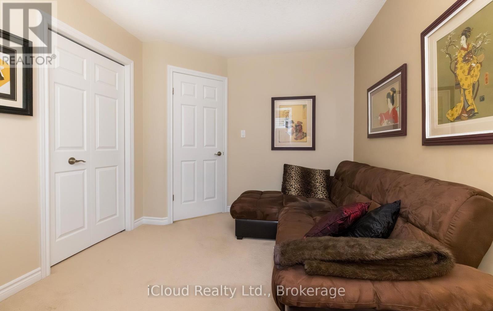 105 Hampson Crescent, Guelph/eramosa, Ontario  N0B 2K0 - Photo 34 - X12401739
