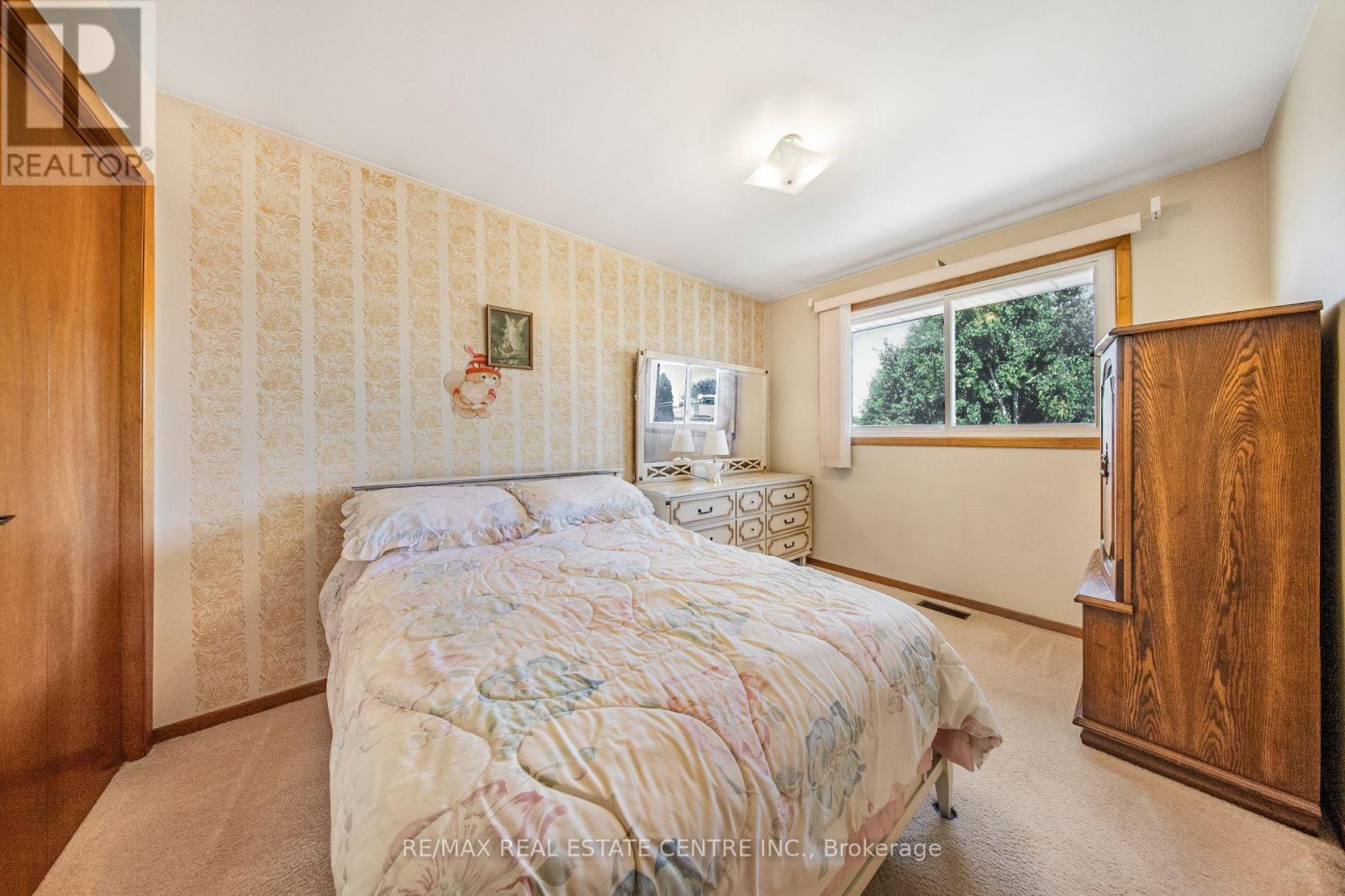 103 Forest Hill Crescent, Hamilton, Ontario  L8K 5V3 - Photo 15 - X12401742