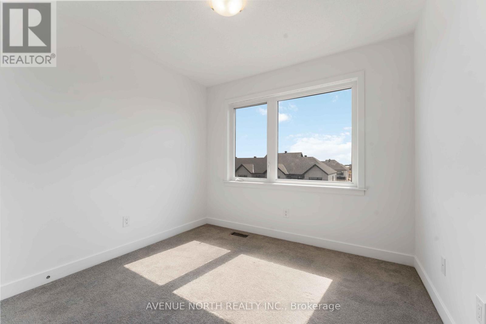 870 Anciano Crescent, Ottawa, Ontario  K2S 2R8 - Photo 20 - X12401759