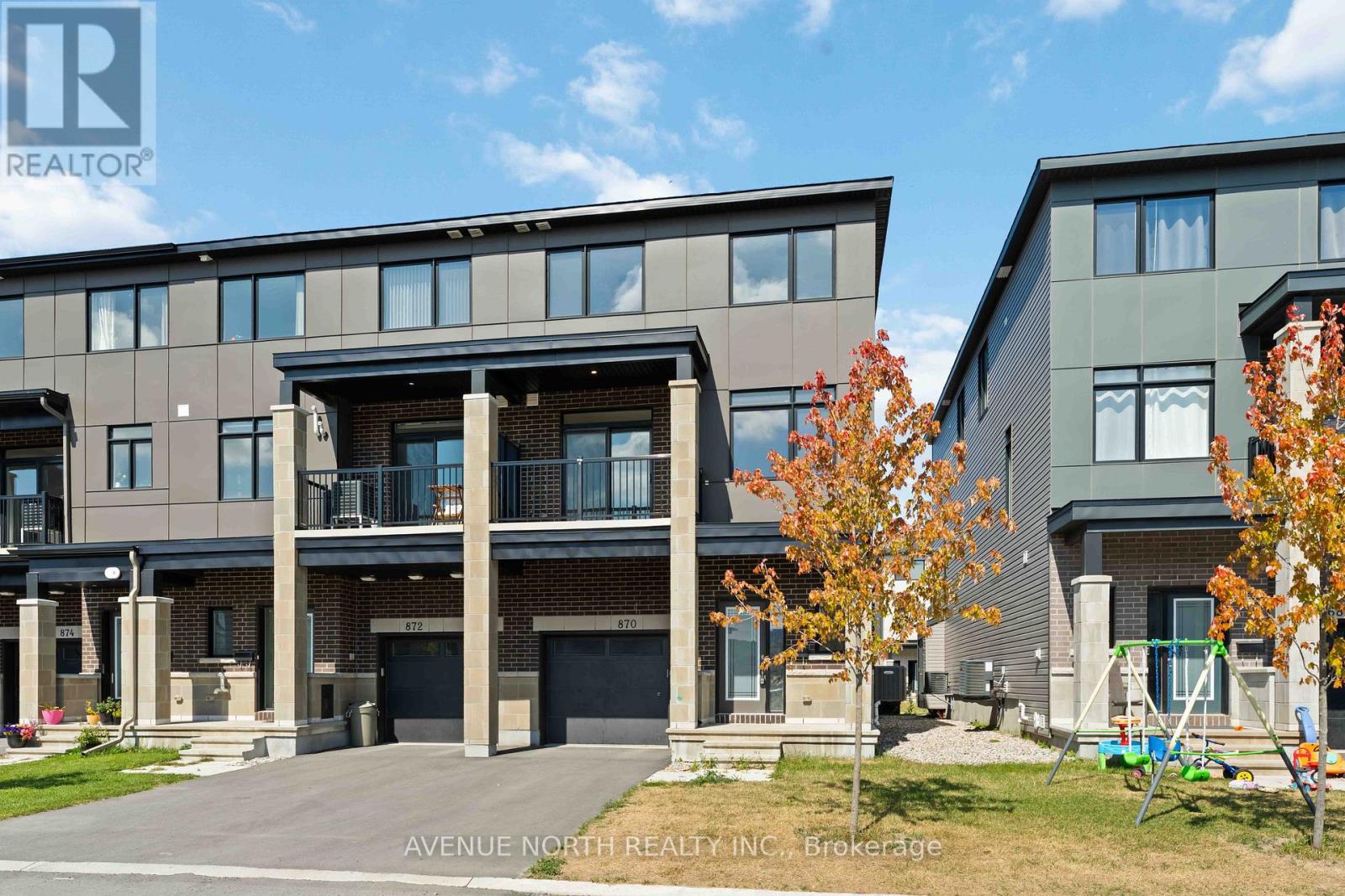 870 Anciano Crescent, Ottawa, Ontario  K2S 2R8 - Photo 3 - X12401759