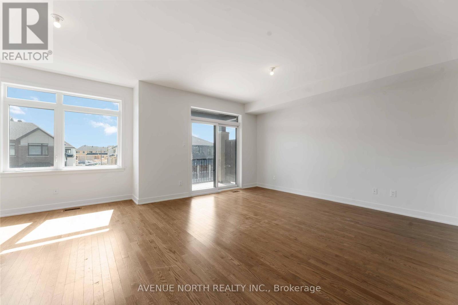 870 Anciano Crescent, Ottawa, Ontario  K2S 2R8 - Photo 6 - X12401759