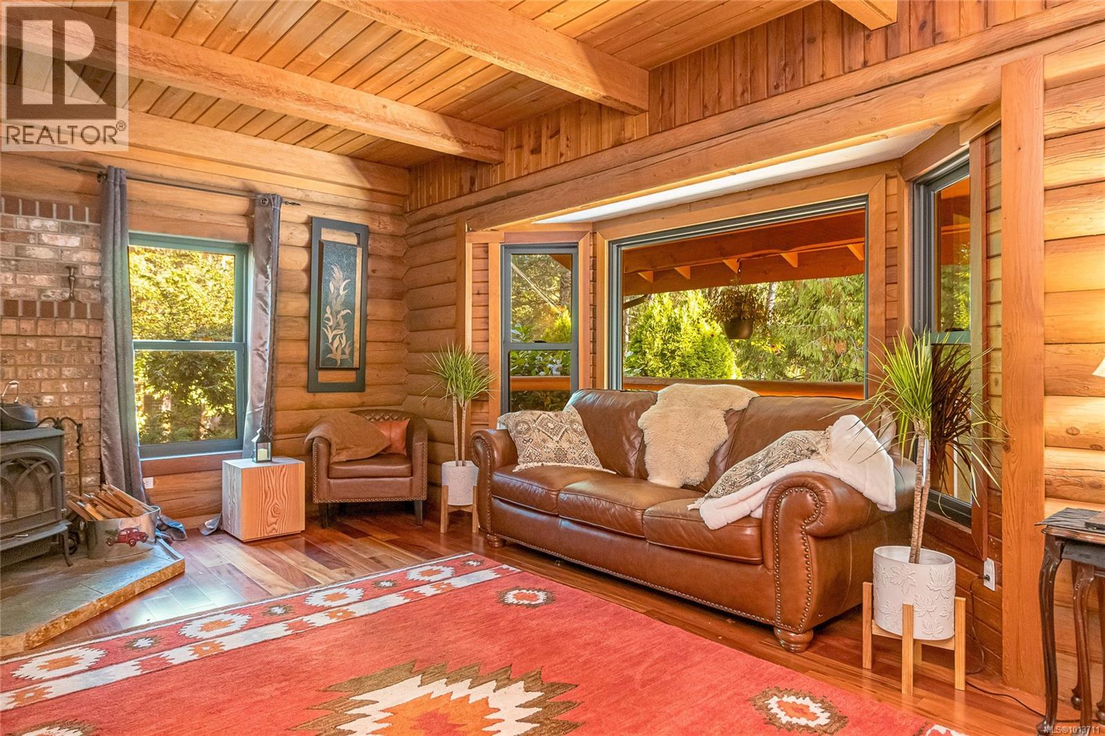 Property at 673 Western Acres Rd image 1
