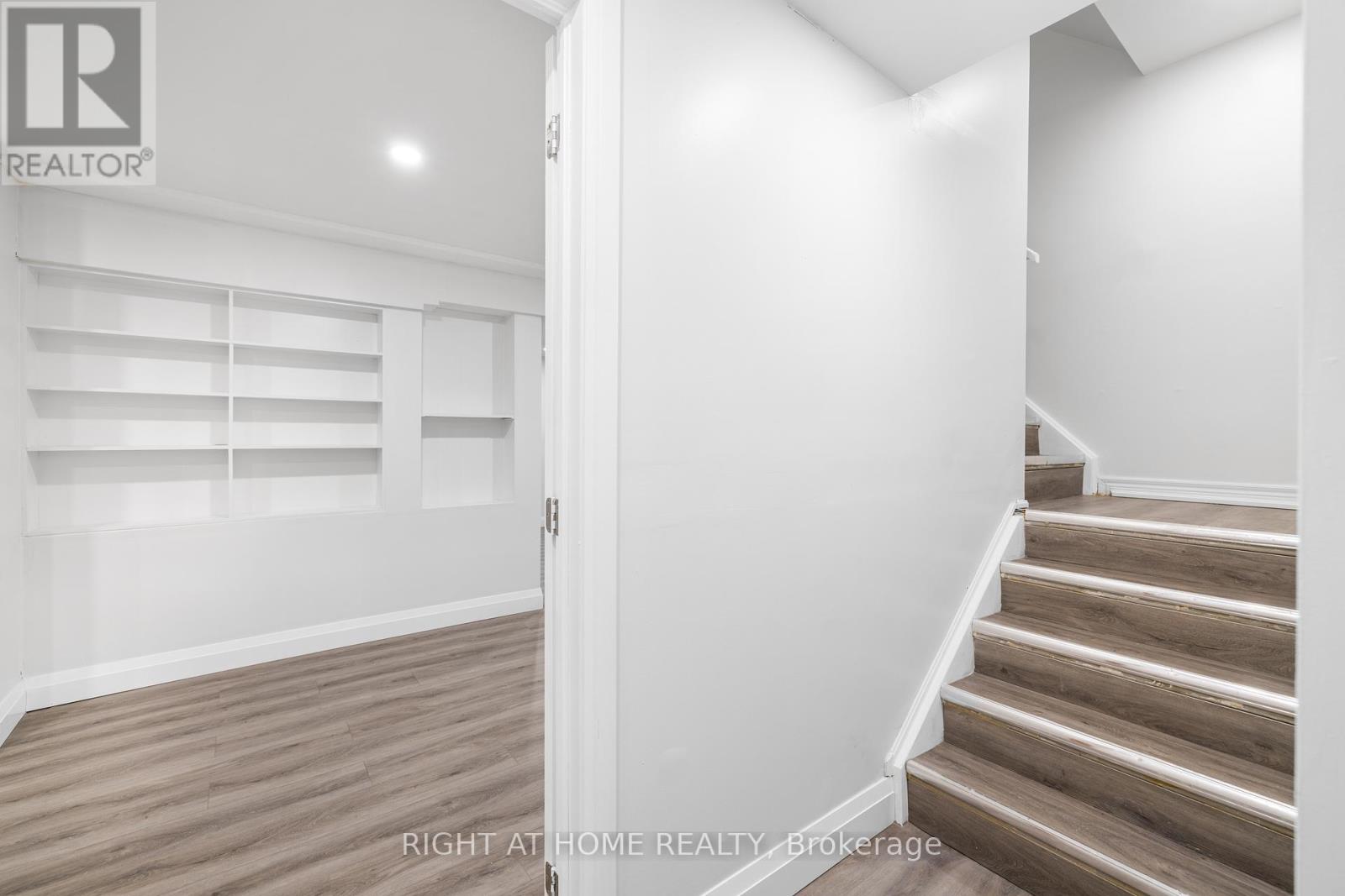 4469 Idlewilde Crescent, Mississauga, Ontario  L5M 4E8 - Photo 36 - W12401761