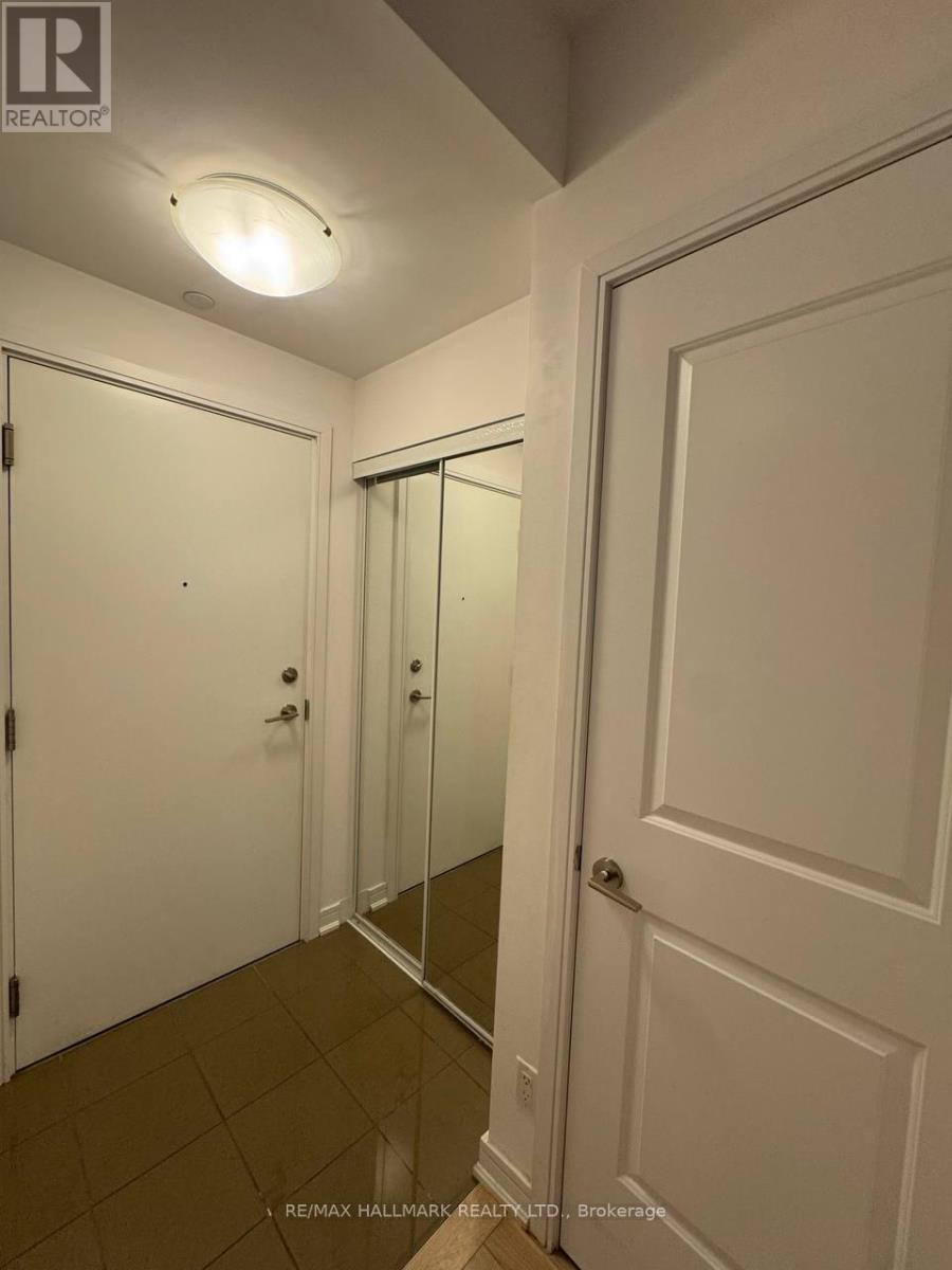 1114 - 9205 Yonge Street, Richmond Hill, Ontario  L4C 6Z2 - Photo 30 - N12401762