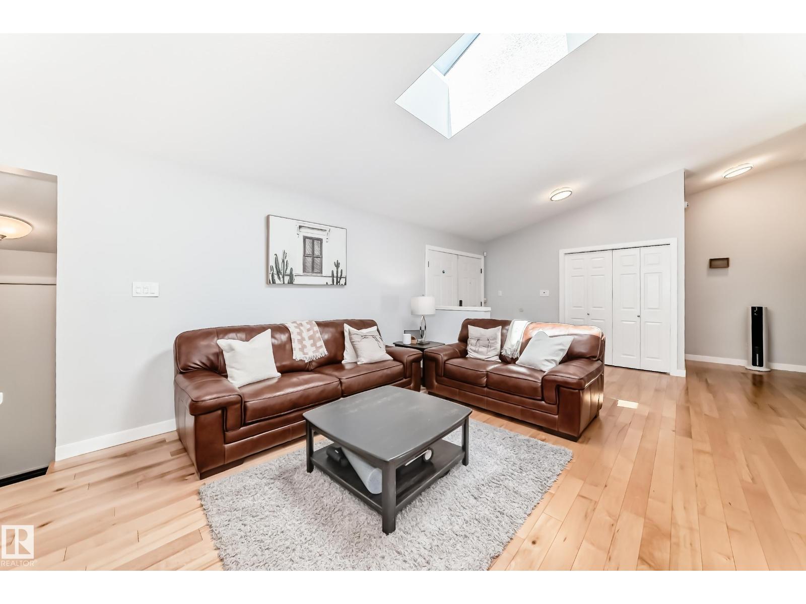 424 Butchart Dr Nw, Edmonton, Alberta  T6R 1R1 - Photo 12 - E4457650