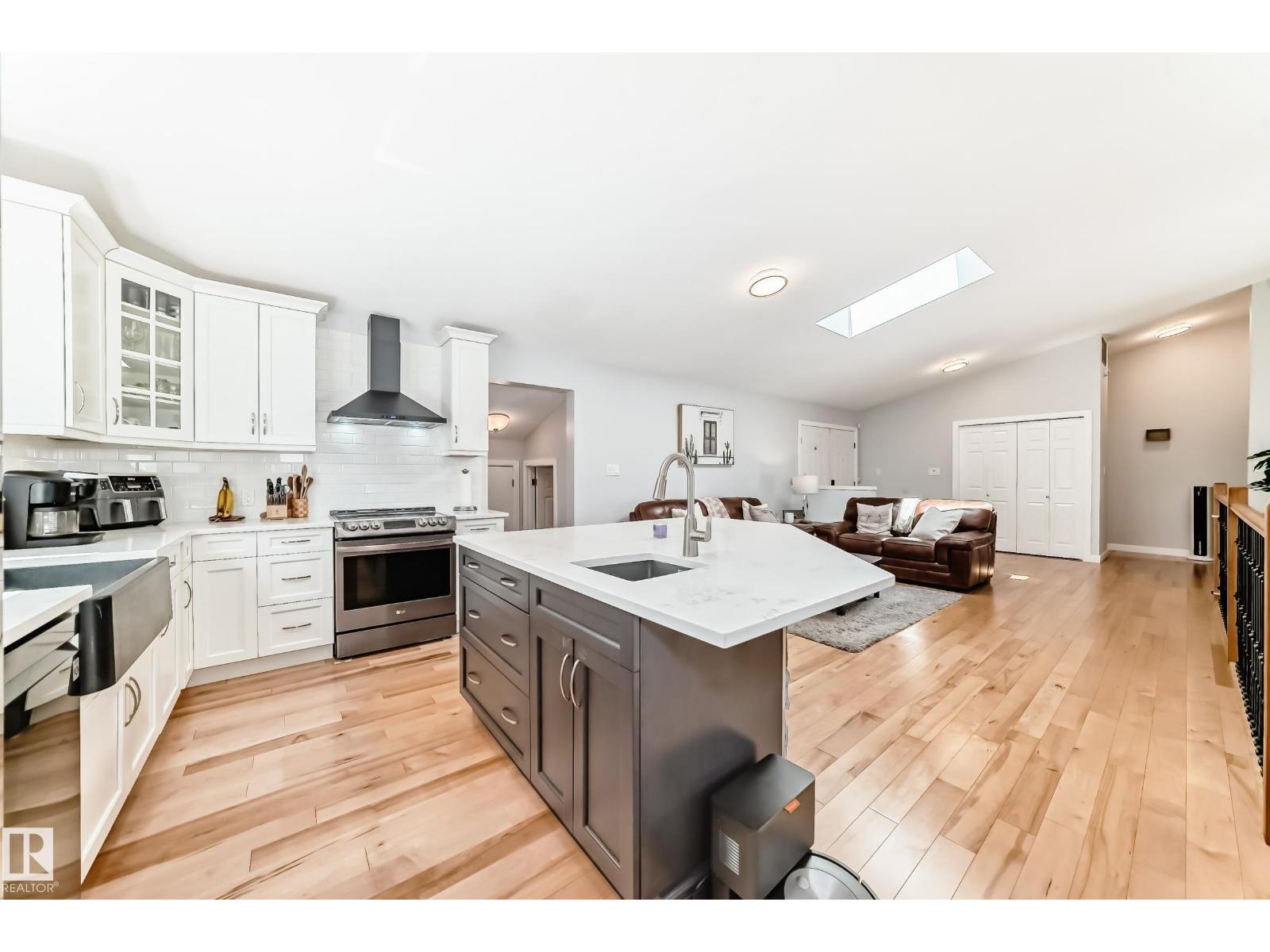 424 Butchart Dr Nw, Edmonton, Alberta  T6R 1R1 - Photo 19 - E4457650