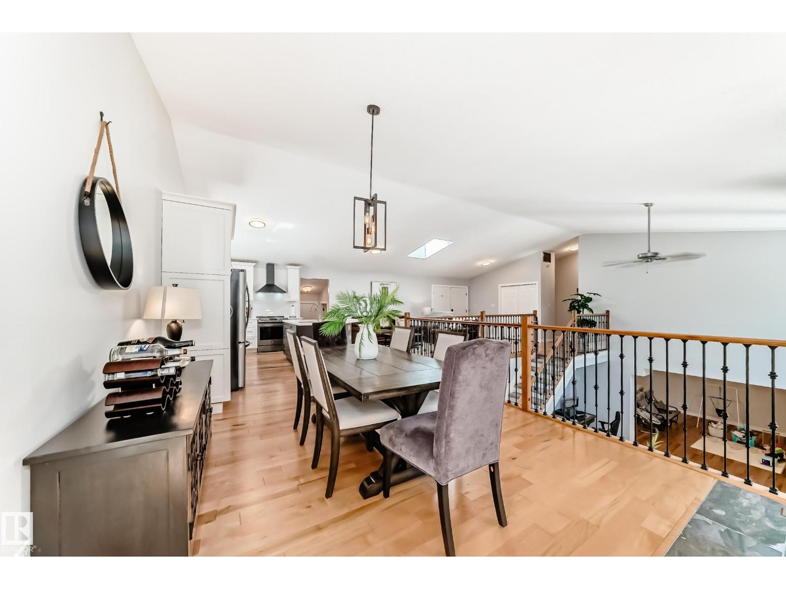 424 Butchart Dr Nw, Edmonton, Alberta  T6R 1R1 - Photo 23 - E4457650