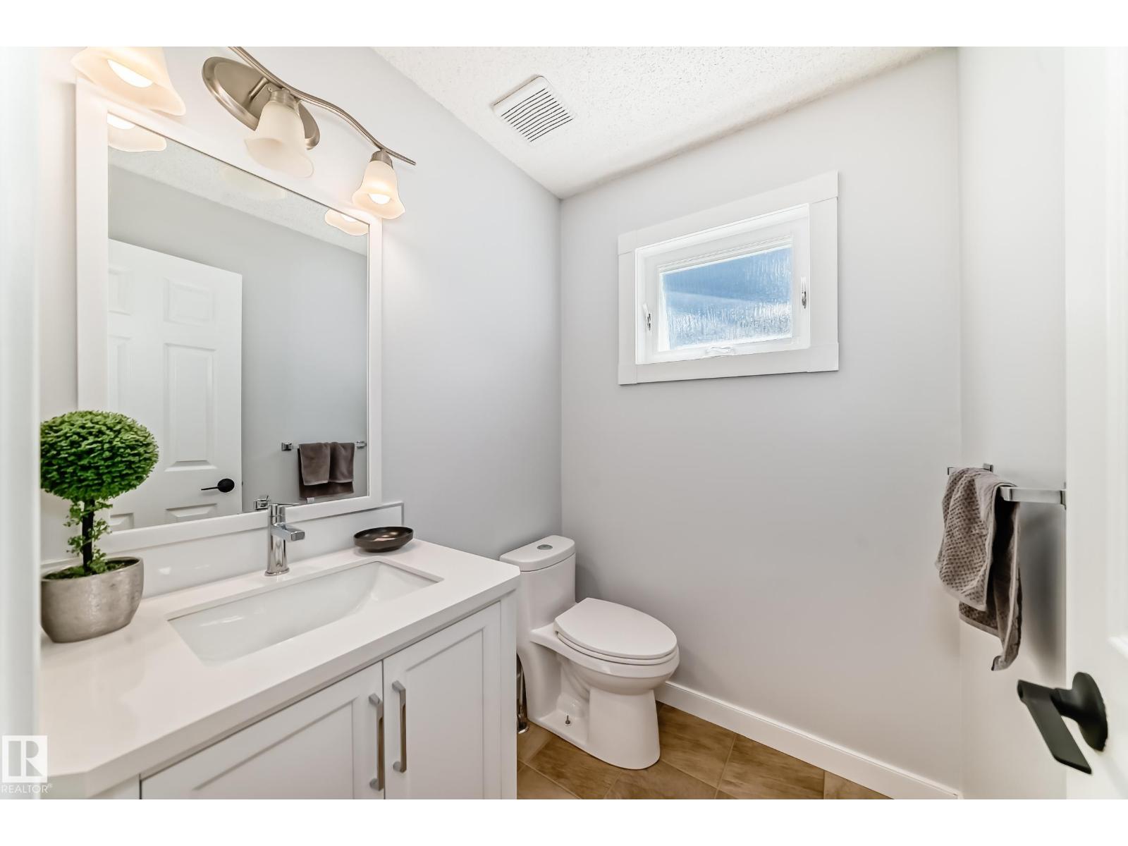 424 Butchart Dr Nw, Edmonton, Alberta  T6R 1R1 - Photo 45 - E4457650