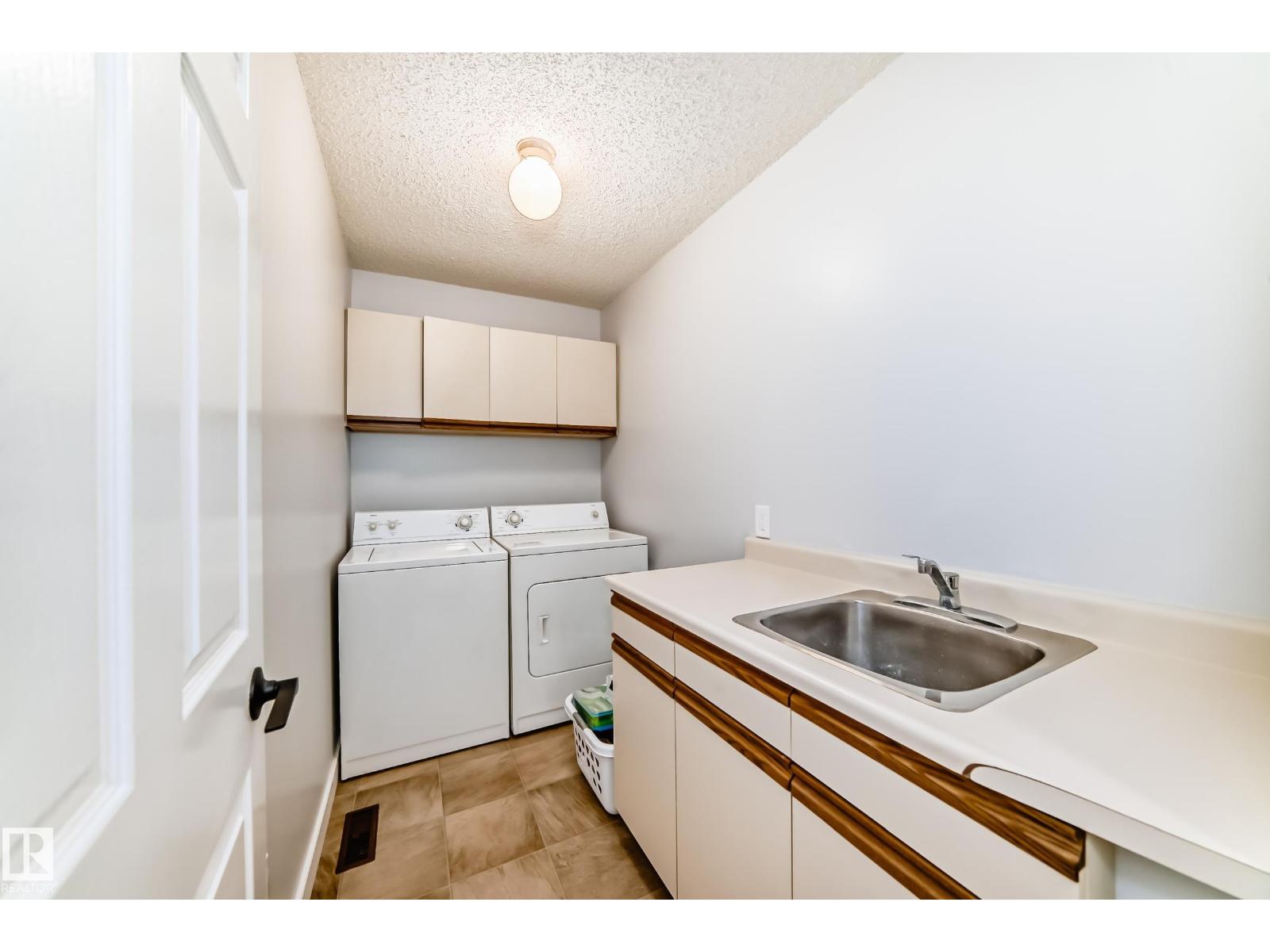 424 Butchart Dr Nw, Edmonton, Alberta  T6R 1R1 - Photo 48 - E4457650