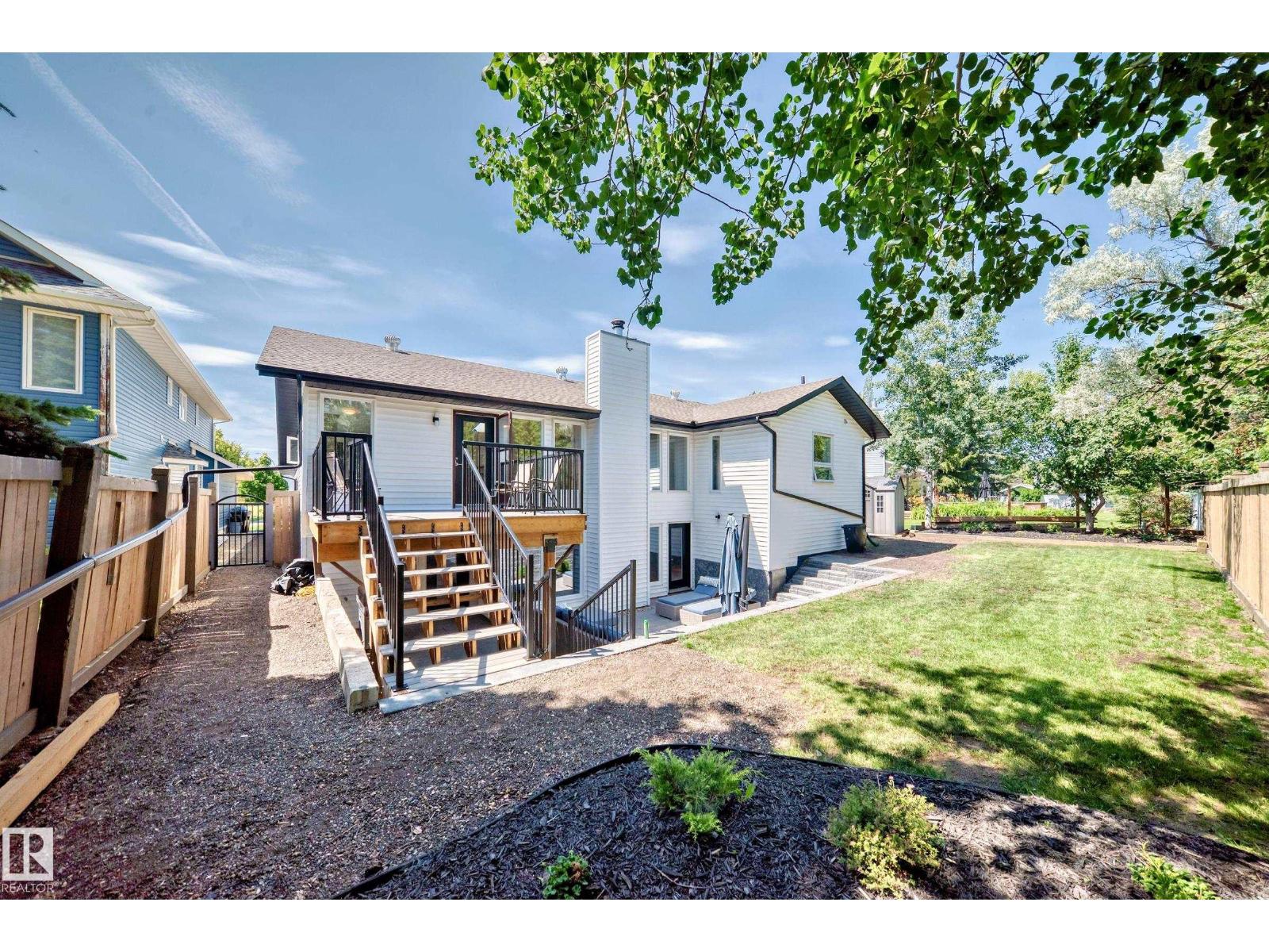 424 Butchart Dr Nw, Edmonton, Alberta  T6R 1R1 - Photo 6 - E4457650