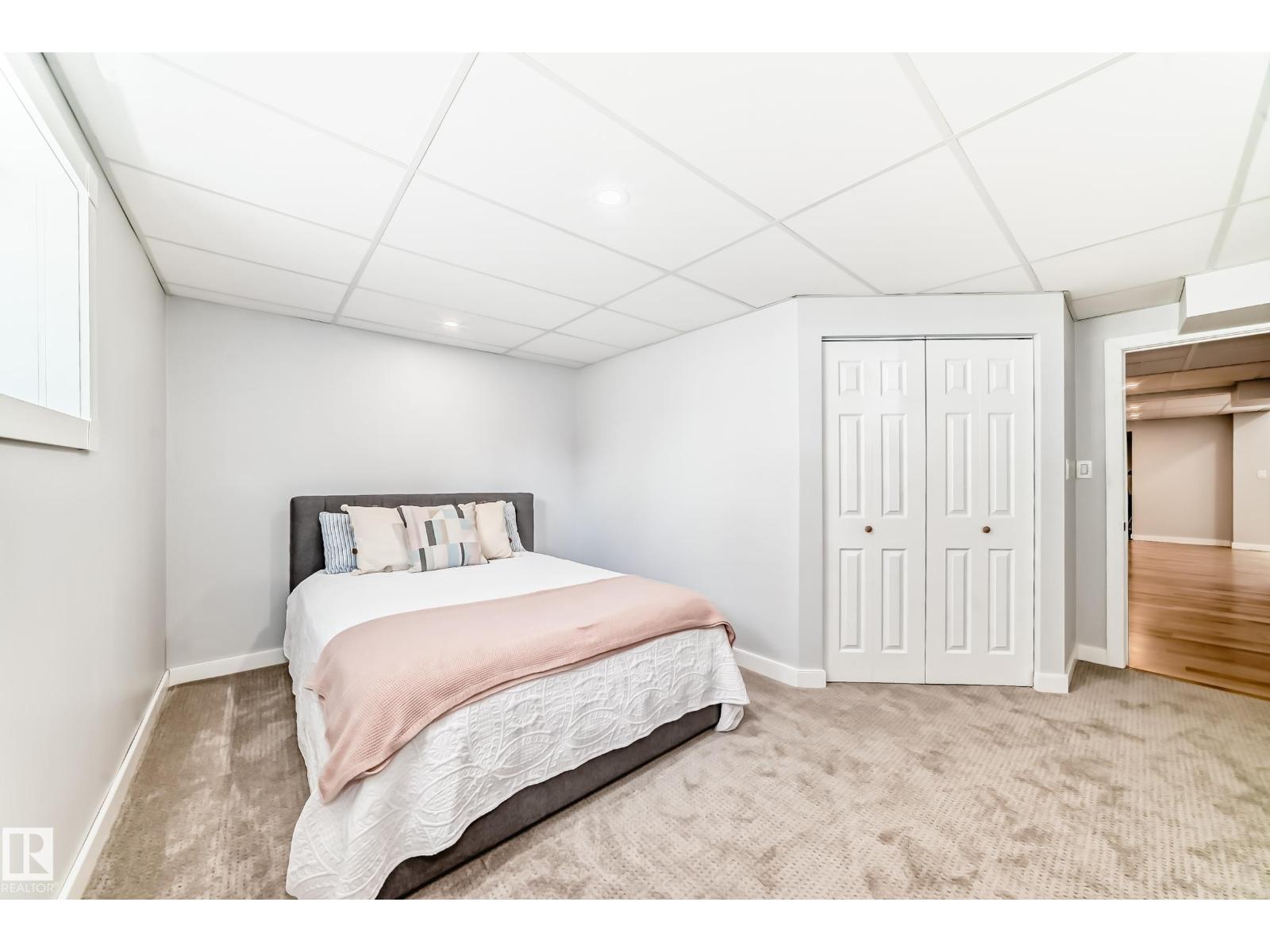 424 Butchart Dr Nw, Edmonton, Alberta  T6R 1R1 - Photo 61 - E4457650