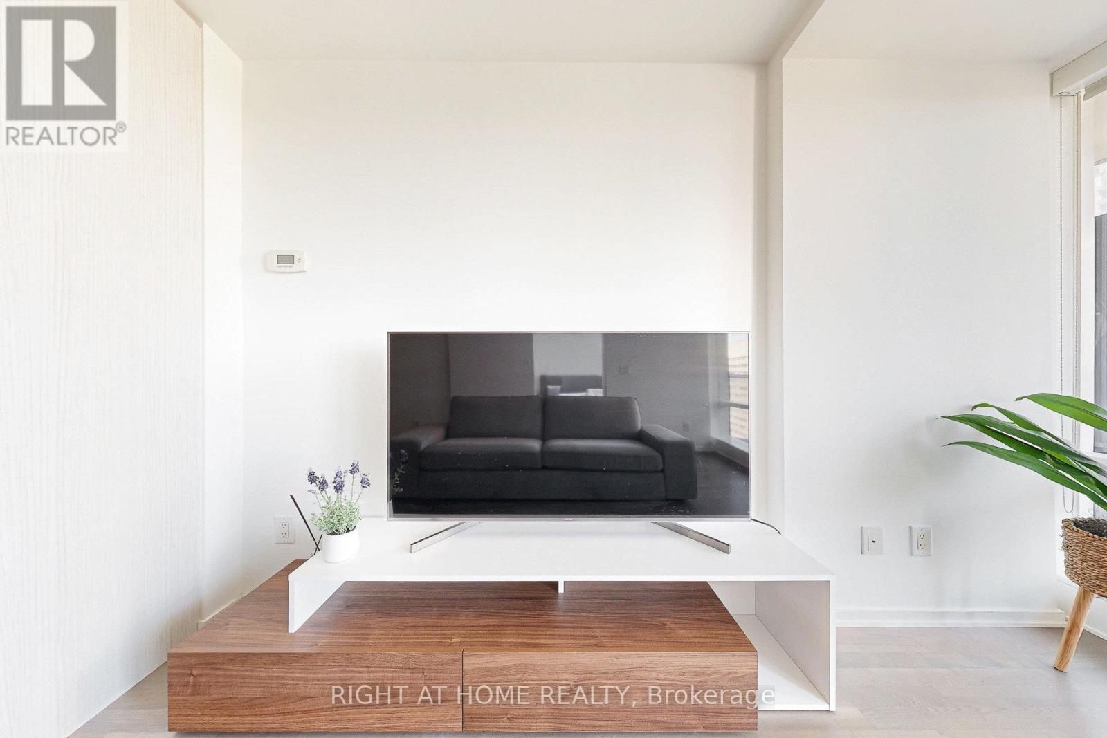 3312 - 1 Bloor Street E, Toronto (Church-Yonge Corridor), Ontario  M4W 0A8 - Photo 12 - C12401778