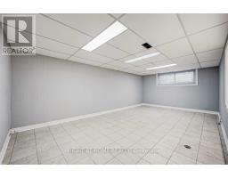 Basement - 27 Sussex Avenue, Richmond Hill (Crosby), Ca