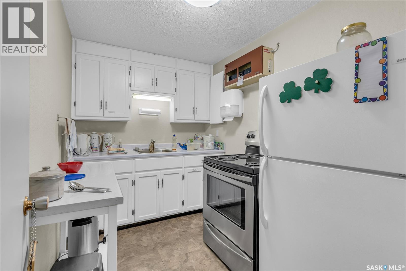 205 3140 Louise Street, Saskatoon, Saskatchewan  S7J 3L8 - Photo 29 - SK018237