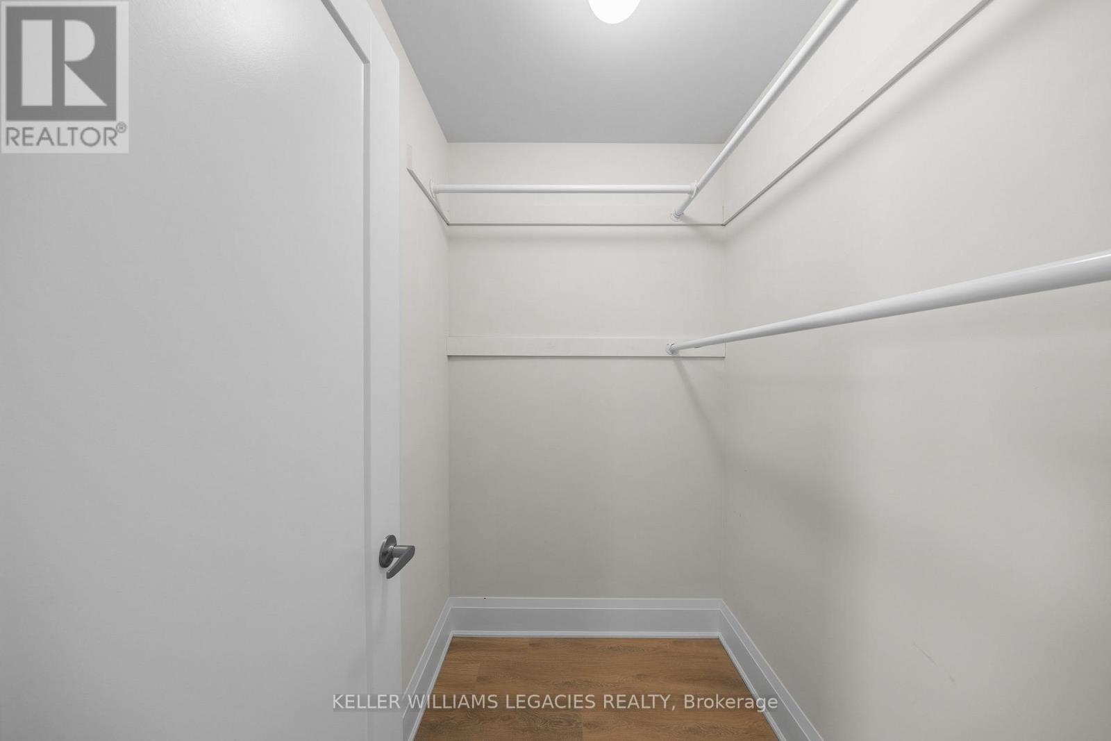 17 Kennisis Way, Vaughan (Maple), Ontario  L6A 3Y5 - Photo 26 - N12401781