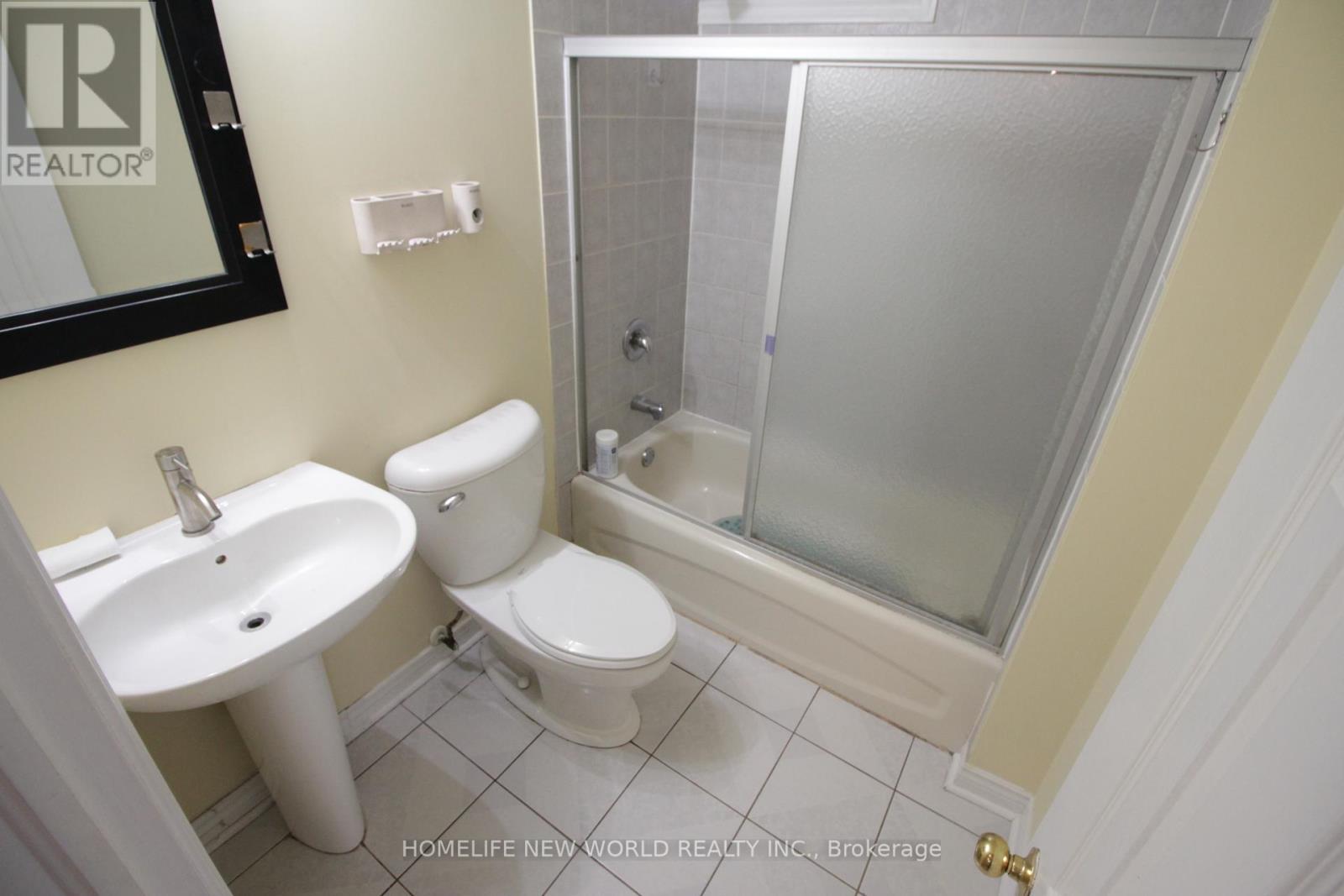 (Bsmt) - 62 Toporowski Avenue, Richmond Hill, Ontario  L4S 2H1 - Photo 12 - N12401786