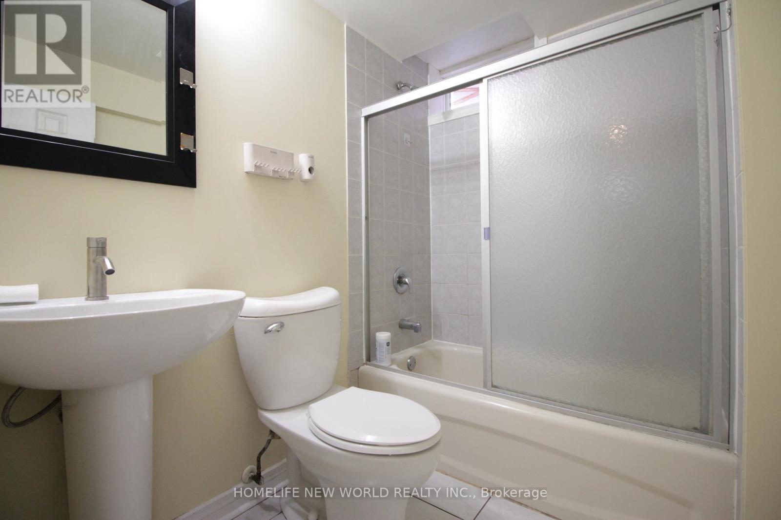 (Bsmt) - 62 Toporowski Avenue, Richmond Hill, Ontario  L4S 2H1 - Photo 13 - N12401786