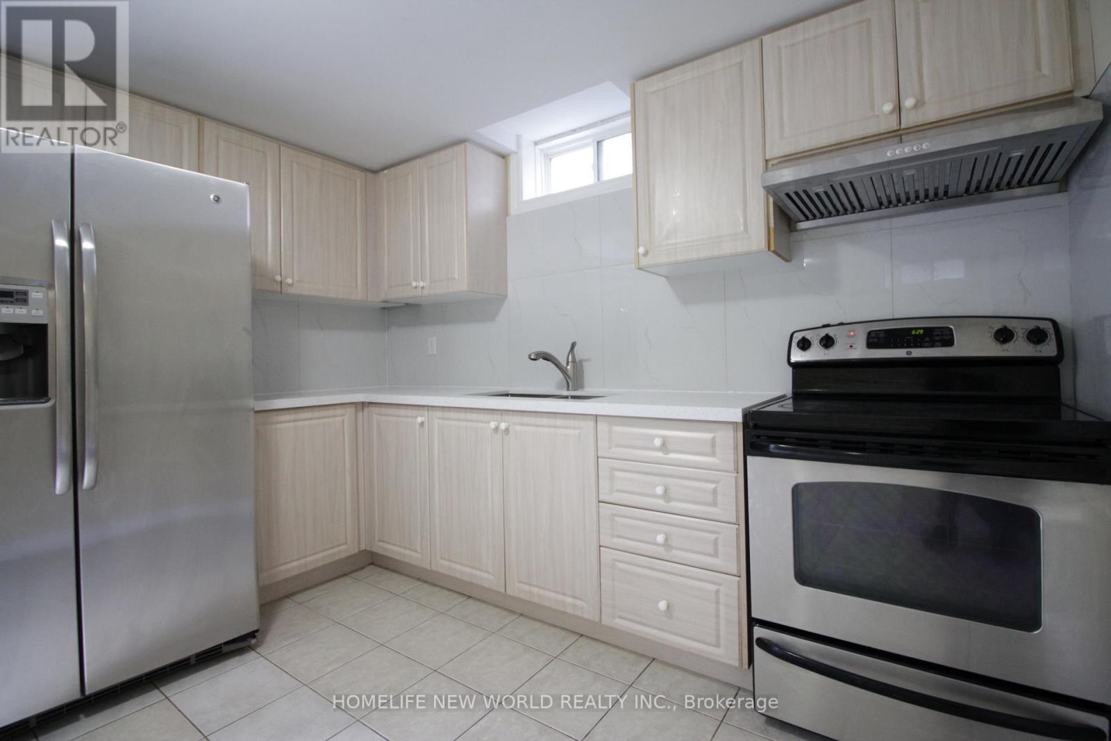 (Bsmt) - 62 Toporowski Avenue, Richmond Hill, Ontario  L4S 2H1 - Photo 7 - N12401786