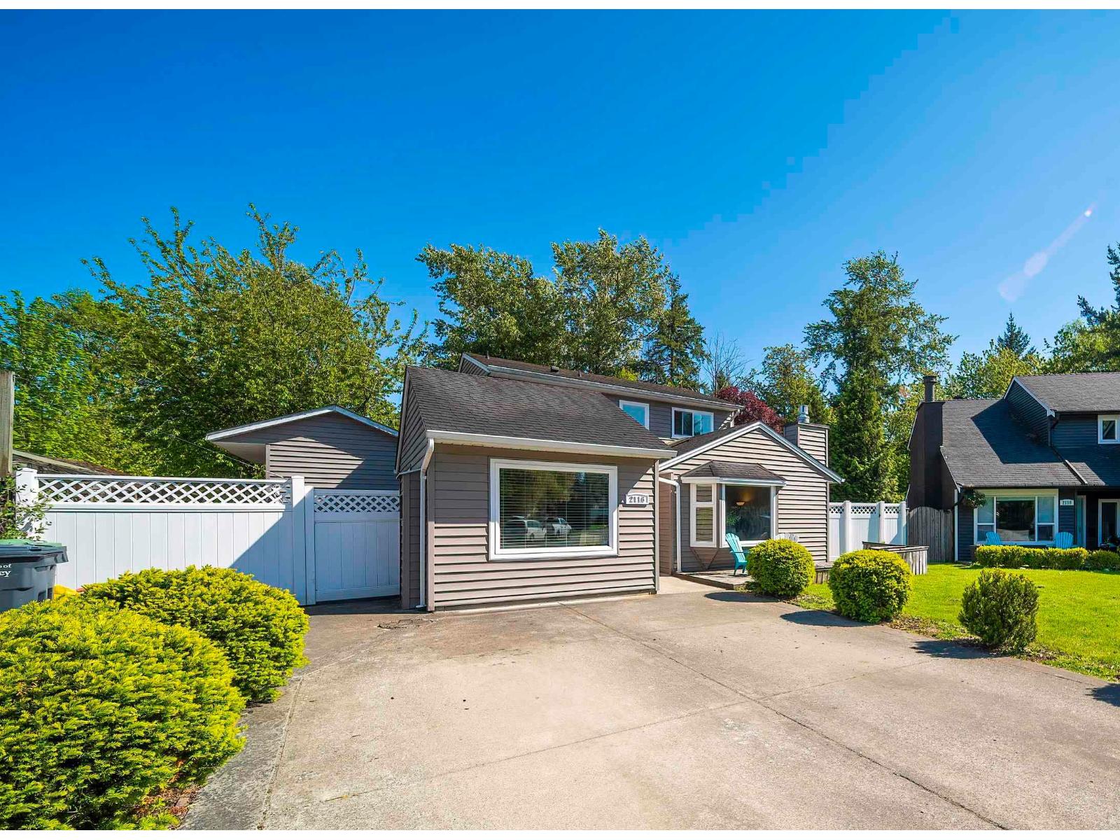 Property at 2116 WINSTON COURT image 3