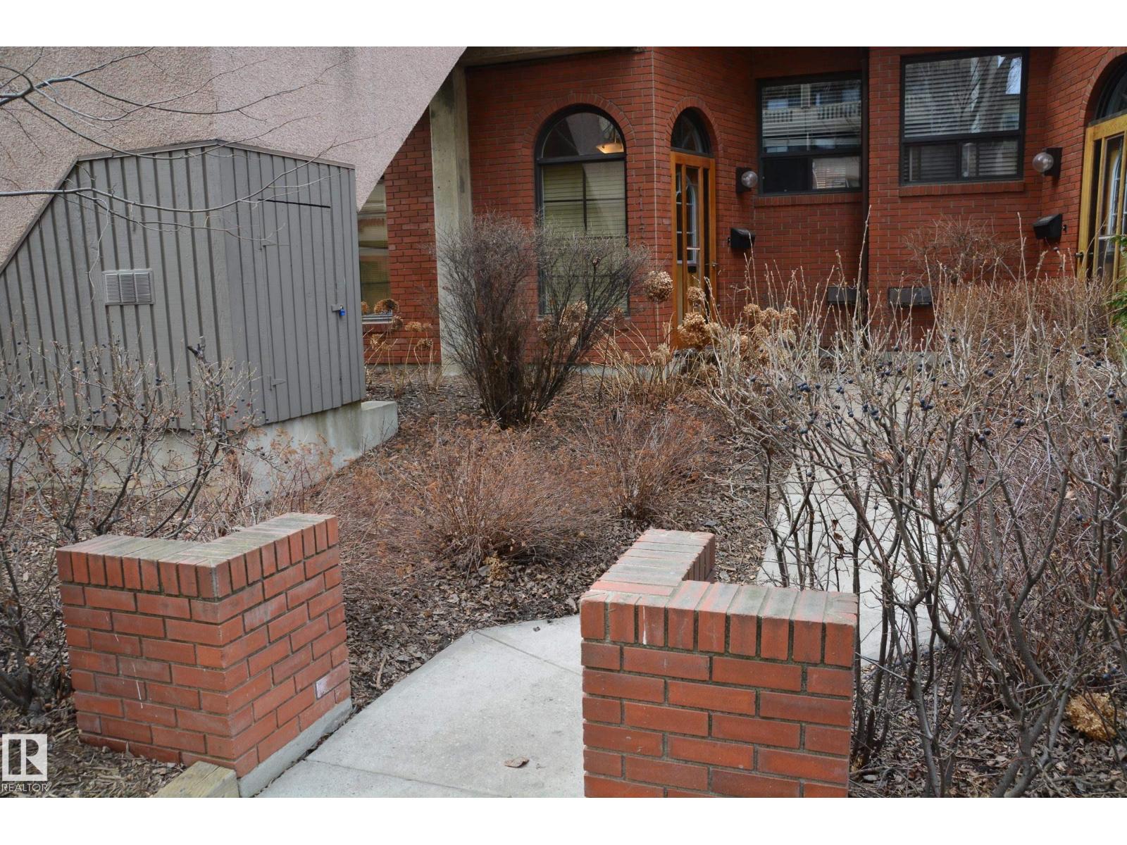 11176 83 Av Nw, Edmonton, Alberta  T6G 0V1 - Photo 2 - E4457649