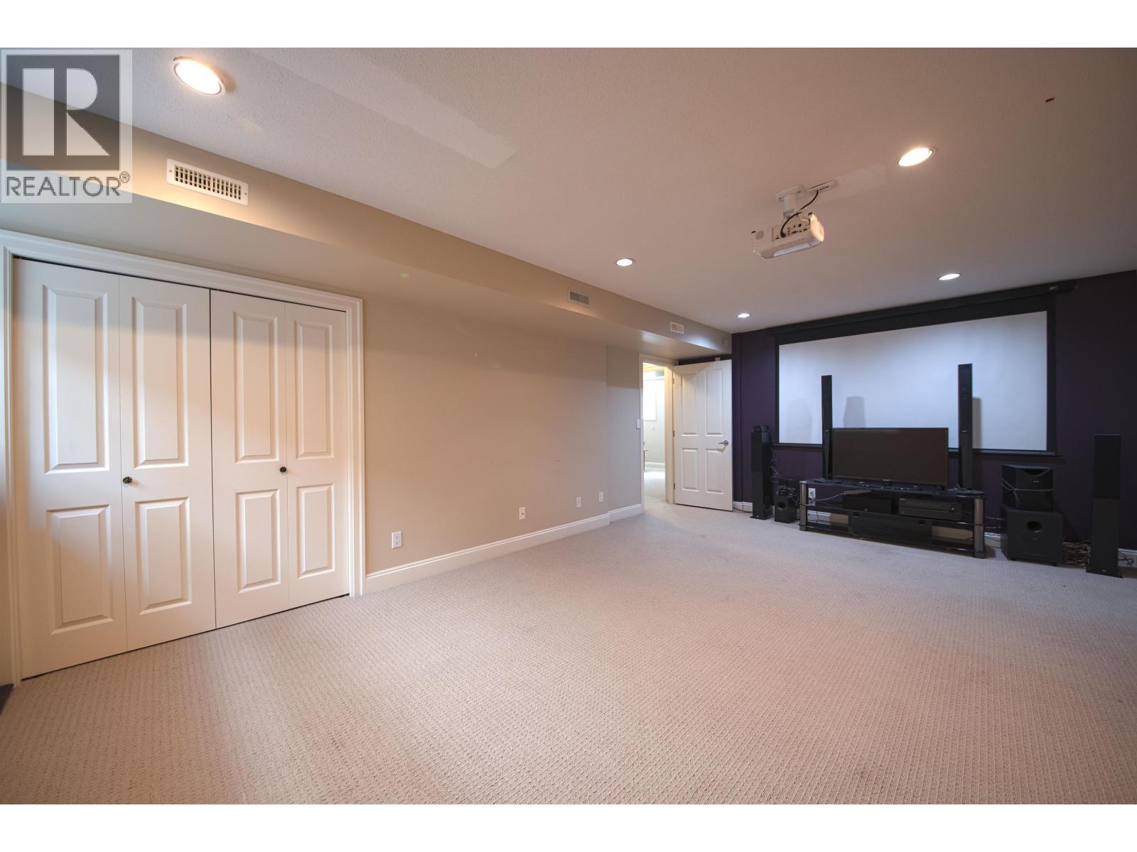 3301 Mctavish Court, Coquitlam, British Columbia  V3E 2Z7 - Photo 28 - R3047428