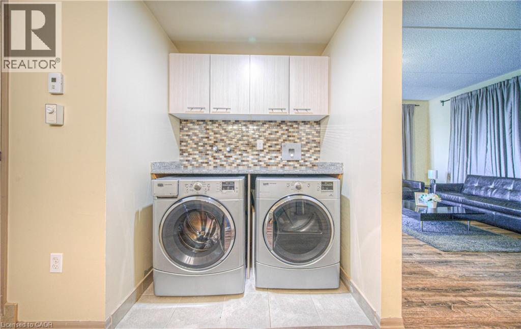 8 Hickory Street W Unit# 302, Waterloo, Ontario  N2L 3H6 - Photo 13 - 40764843
