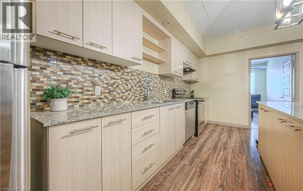 8 Hickory Street W Unit# 302, Waterloo, Ontario  N2L 3H6 - Photo 12 - 40764843