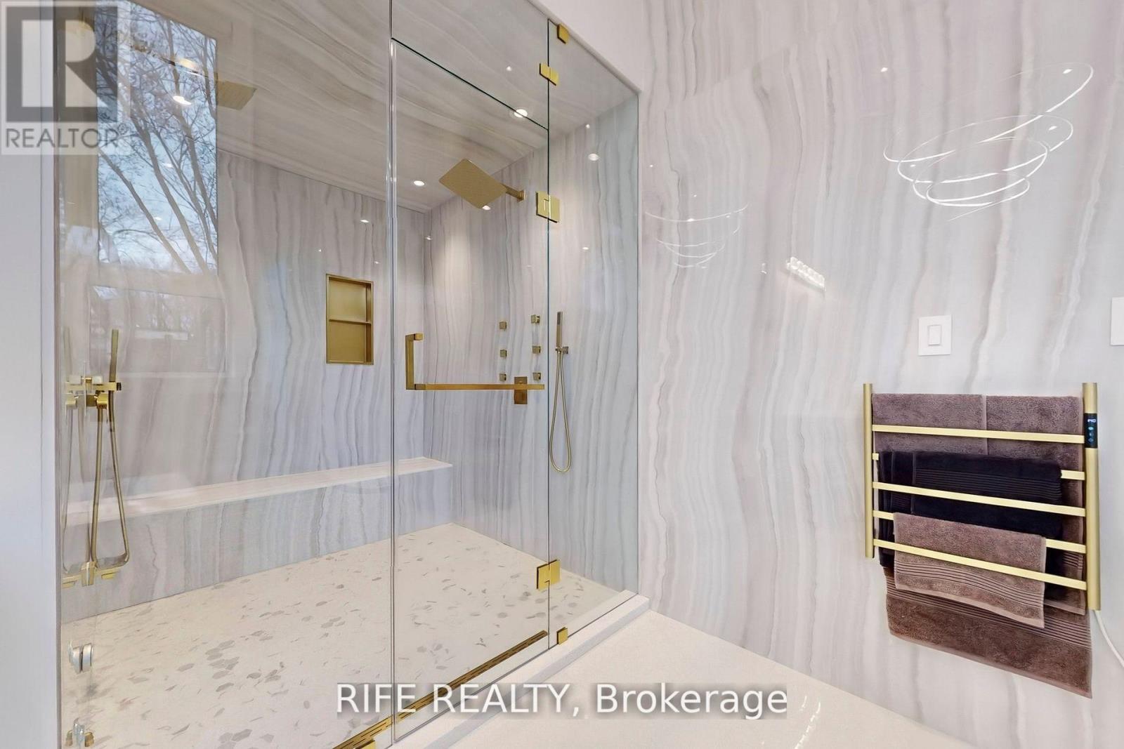 615 Briar Hill Avenue, Toronto, Ontario  M5N 1N4 - Photo 28 - C12375448