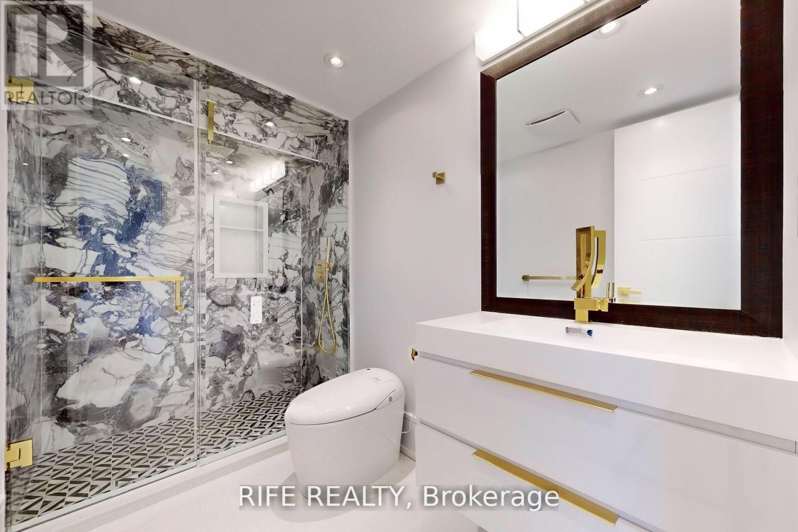 615 Briar Hill Avenue, Toronto, Ontario  M5N 1N4 - Photo 23 - C12375448