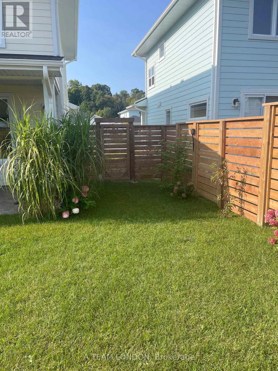 35 Regatta Way, Central Elgin, Ontario  N5L 0B6 - Photo 32 - X12401802