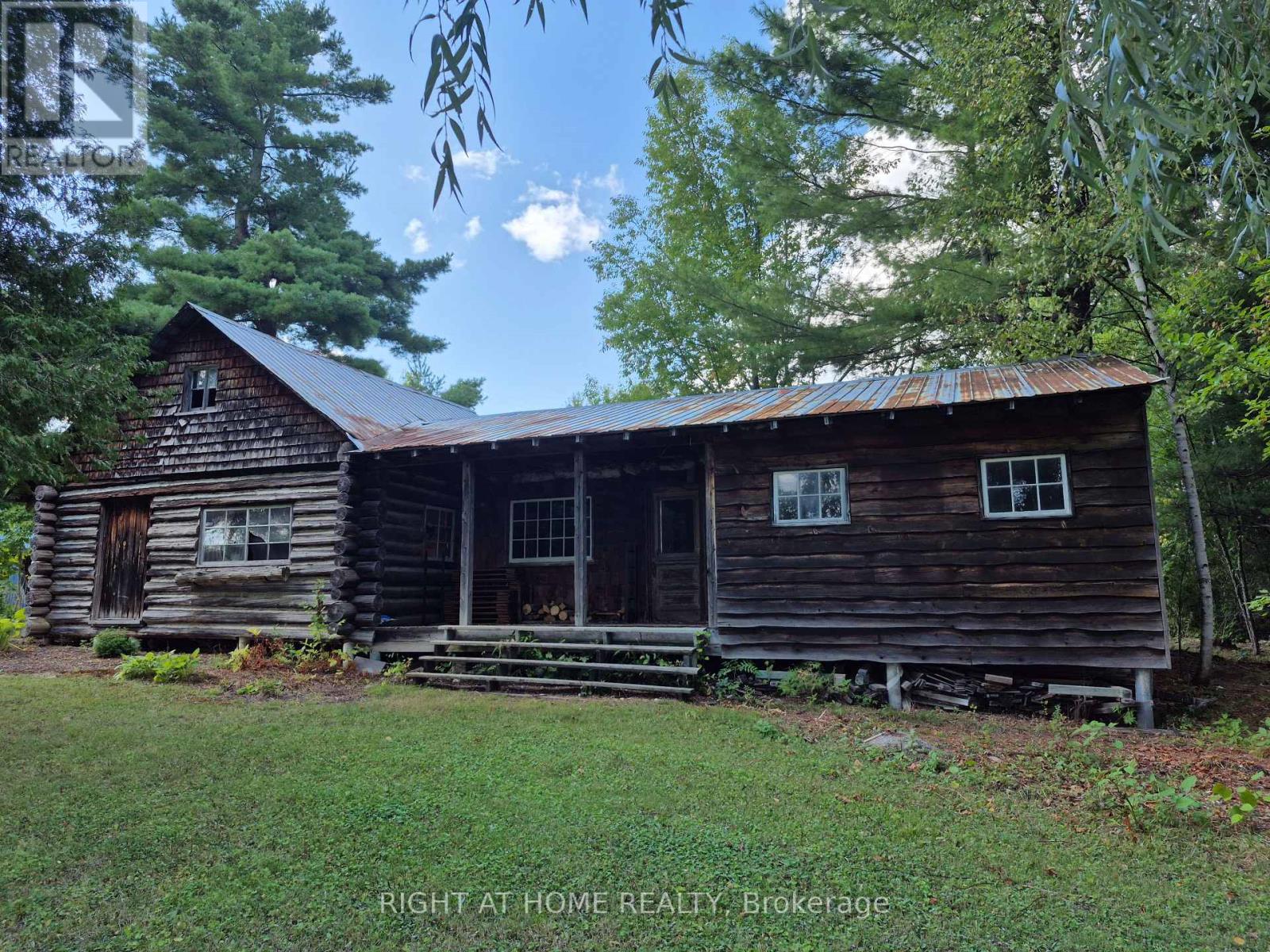 326 Calabogie Road, Mcnab/braeside, Ontario  K7S 3G8 - Photo 10 - X12401805