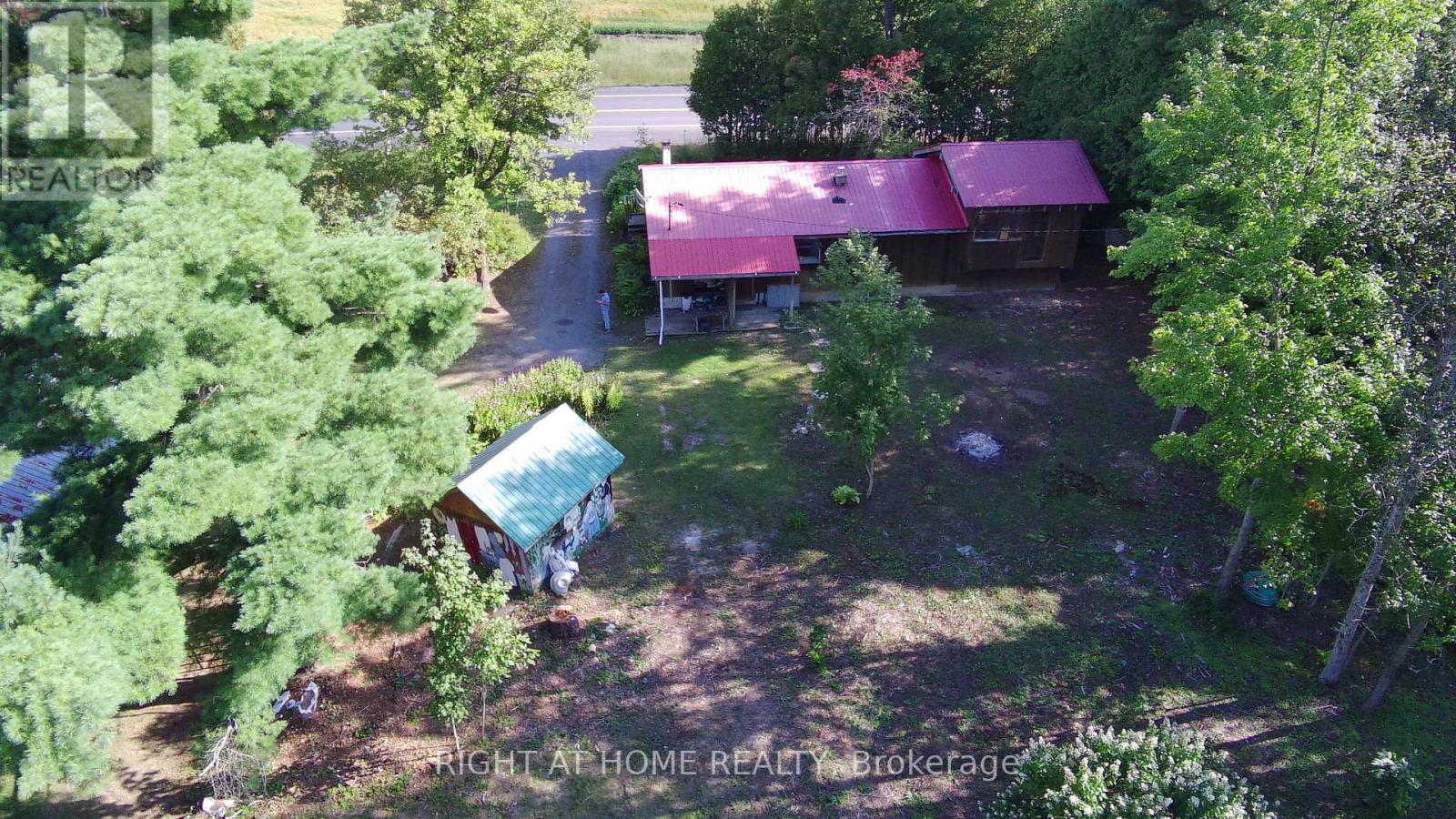 326 Calabogie Road, Mcnab/braeside, Ontario  K7S 3G8 - Photo 17 - X12401805