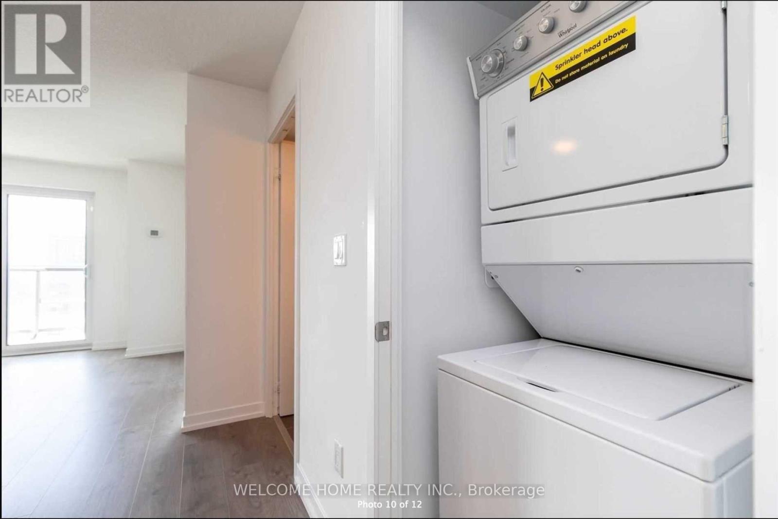1702 - 1410 Dupont Road, Toronto, Ontario  P1B 8Z4 - Photo 14 - W12401795