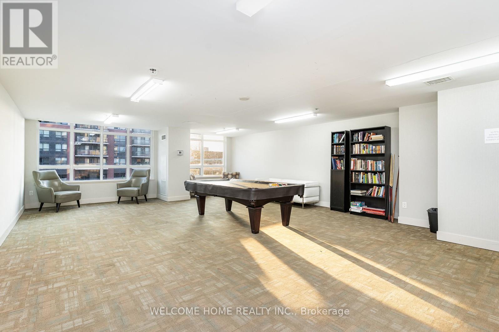 1702 - 1410 Dupont Road, Toronto, Ontario  P1B 8Z4 - Photo 17 - W12401795