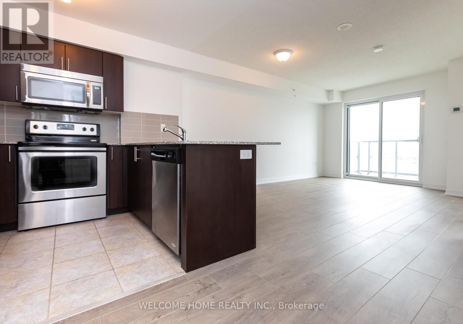 1702 - 1410 Dupont Road, Toronto, Ontario  P1B 8Z4 - Photo 4 - W12401795