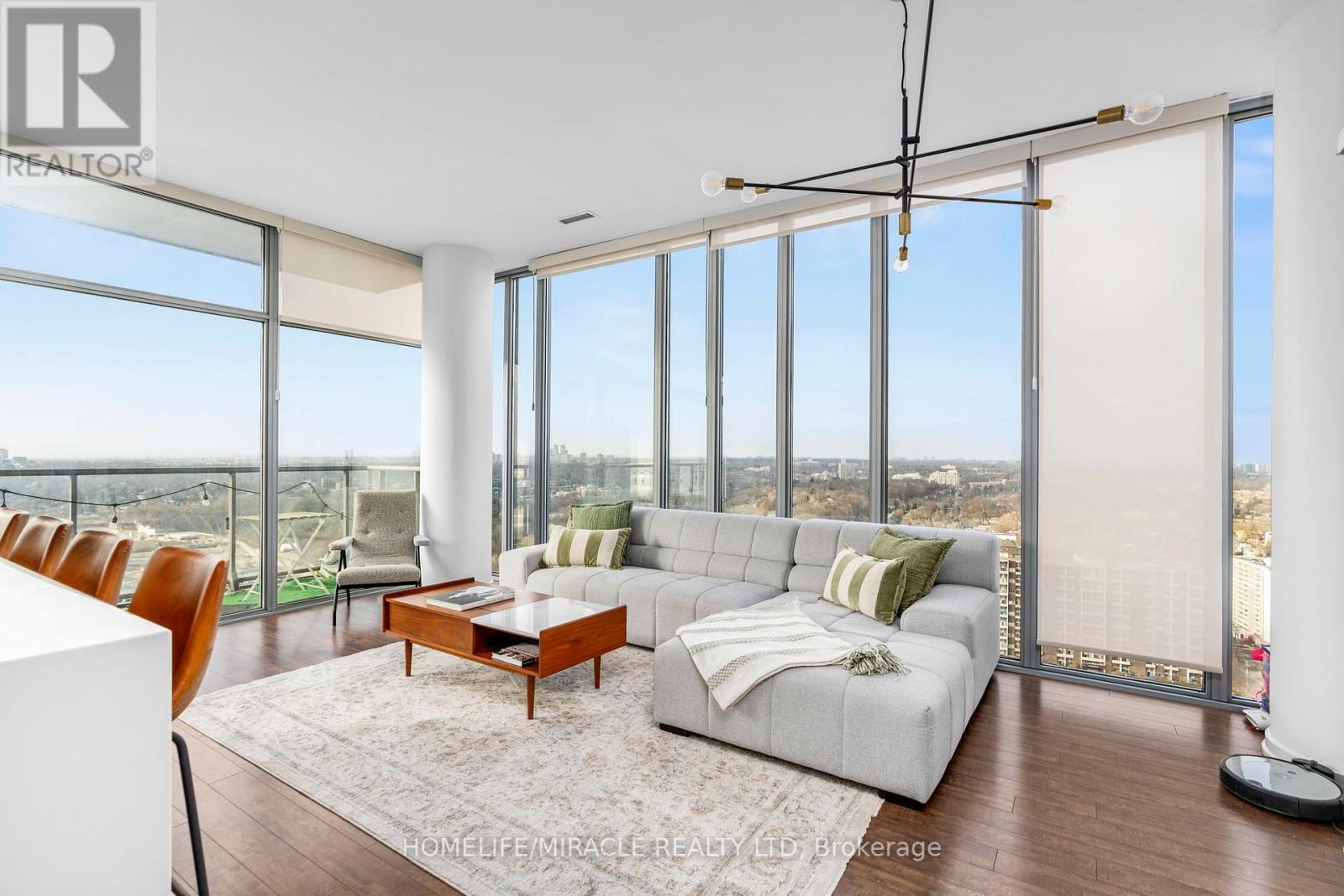 3410 - 105 The Queensway Avenue, Toronto (High Park-Swansea), Ontario  M6S 5B5 - Photo 12 - W12401800