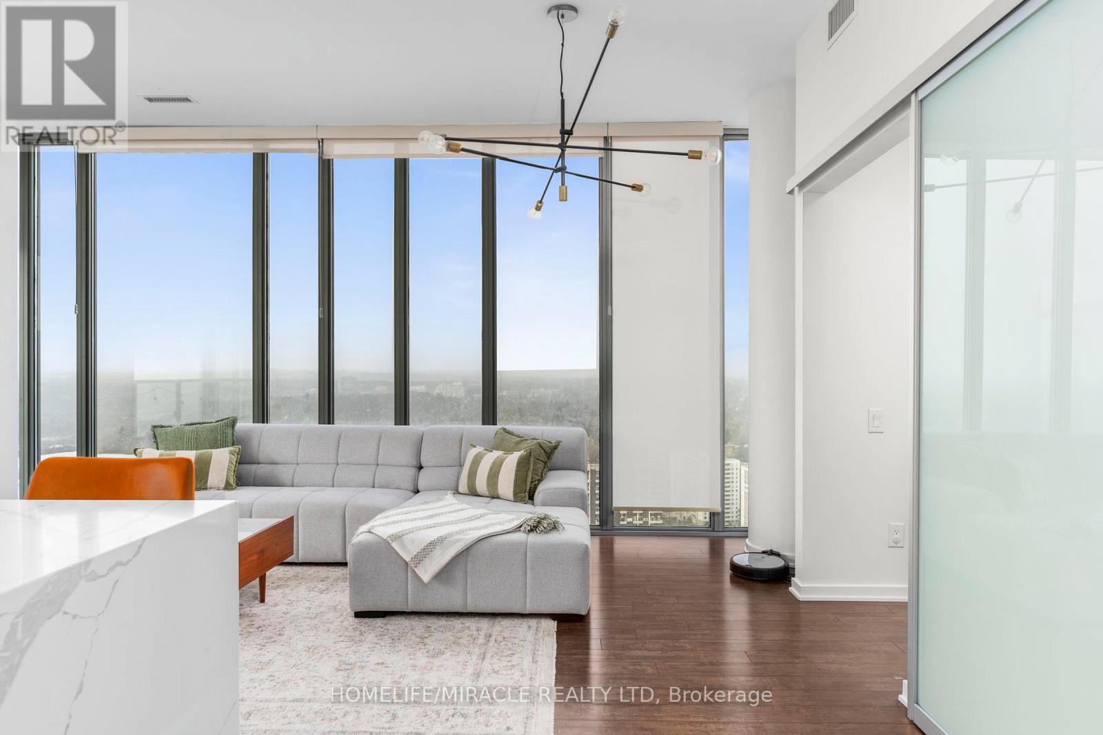 3410 - 105 The Queensway Avenue, Toronto (High Park-Swansea), Ontario  M6S 5B5 - Photo 16 - W12401800