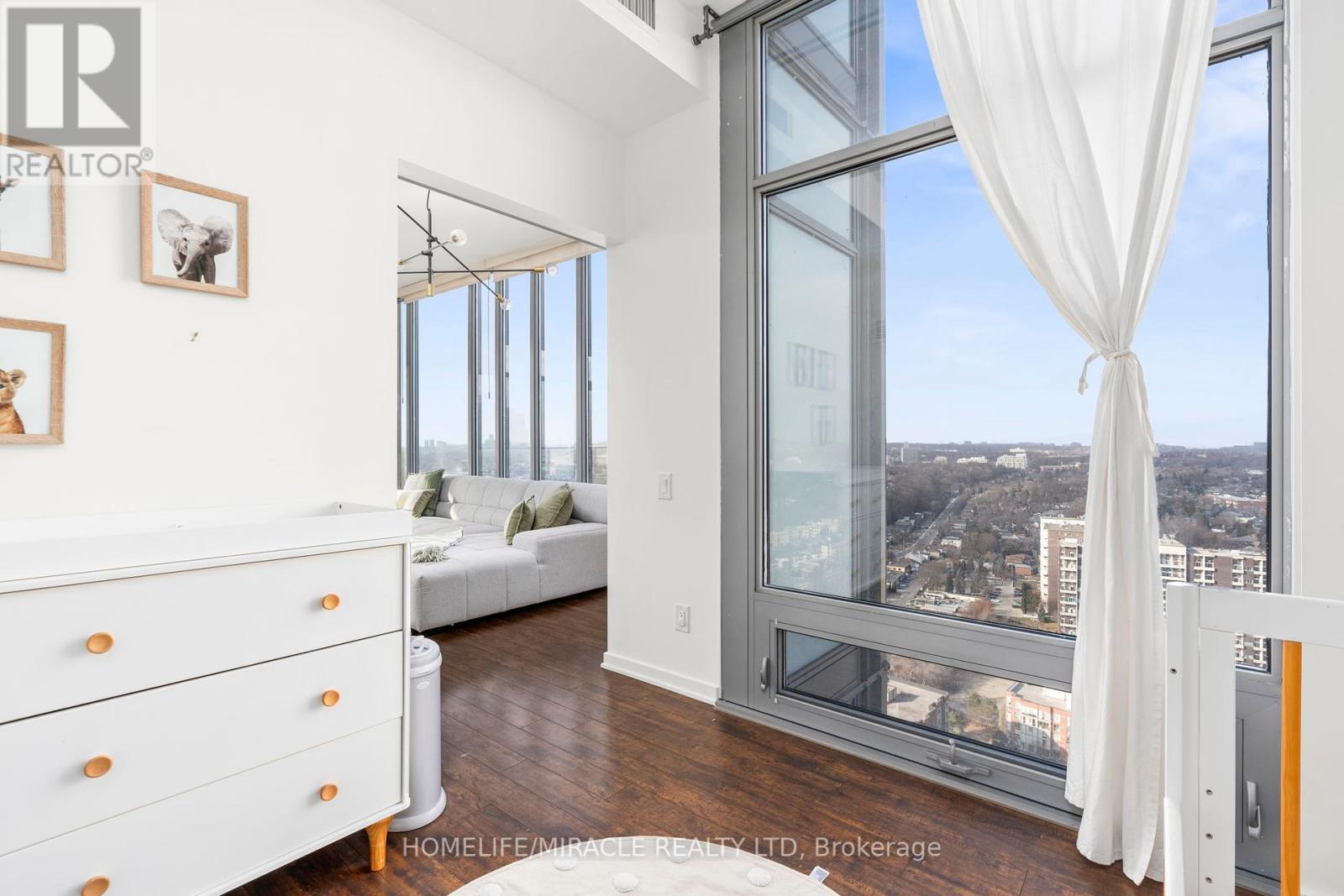 3410 - 105 The Queensway Avenue, Toronto (High Park-Swansea), Ontario  M6S 5B5 - Photo 17 - W12401800