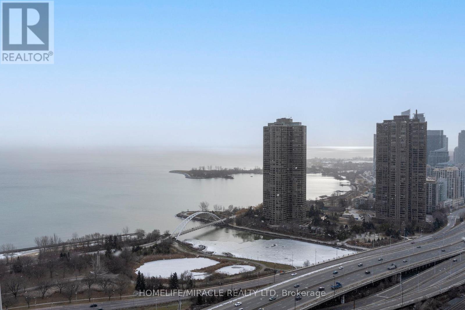 3410 - 105 The Queensway Avenue, Toronto (High Park-Swansea), Ontario  M6S 5B5 - Photo 24 - W12401800