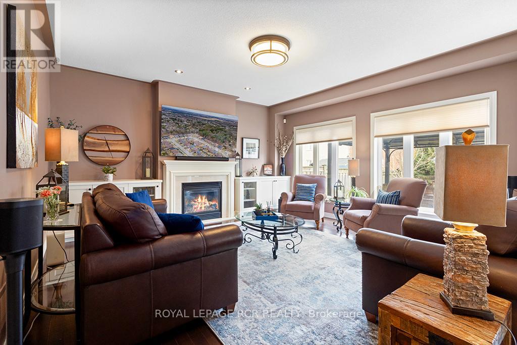 32 Borland Crescent, Caledon (Caledon East), Ontario  L7C 3M4 - Photo 14 - W12401803