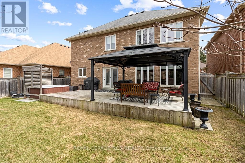 32 Borland Crescent, Caledon (Caledon East), Ontario  L7C 3M4 - Photo 49 - W12401803