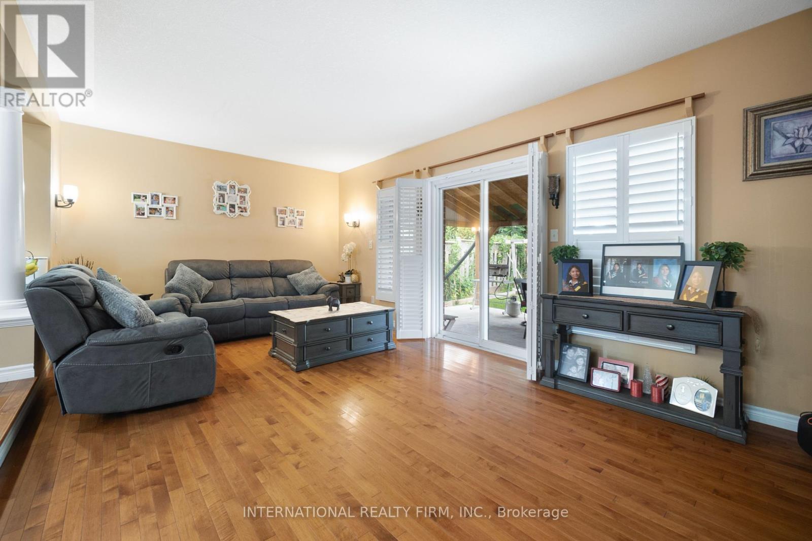 1055 Crosscreek Crescent, London East (East A), Ontario  N5Y 6K9 - Photo 14 - X12401789