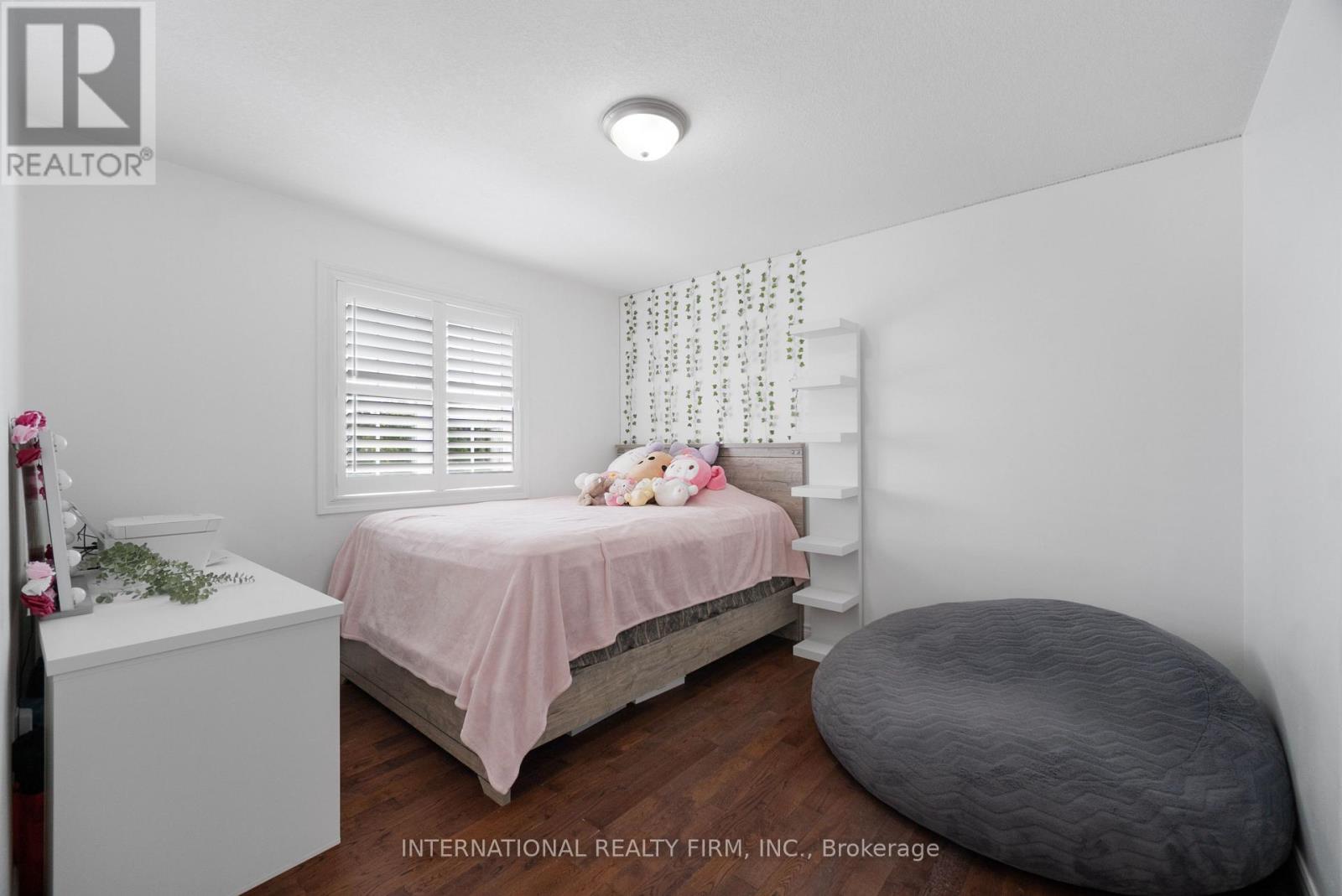 1055 Crosscreek Crescent, London East (East A), Ontario  N5Y 6K9 - Photo 22 - X12401789