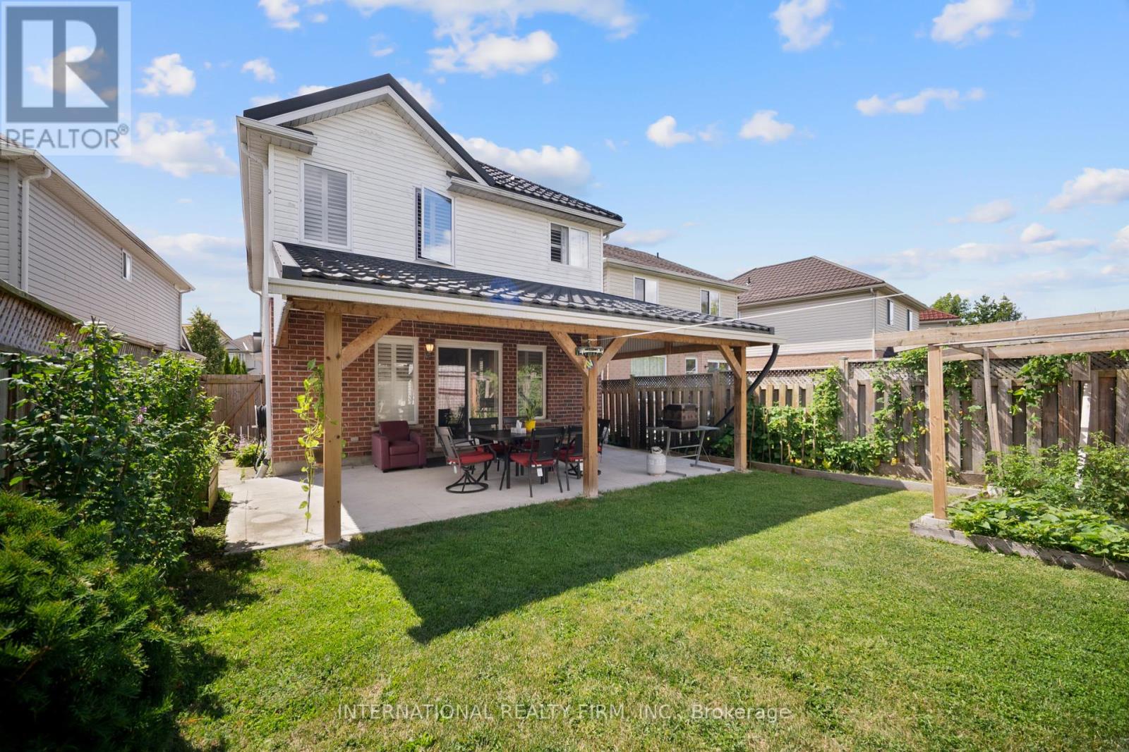 1055 Crosscreek Crescent, London East (East A), Ontario  N5Y 6K9 - Photo 35 - X12401789