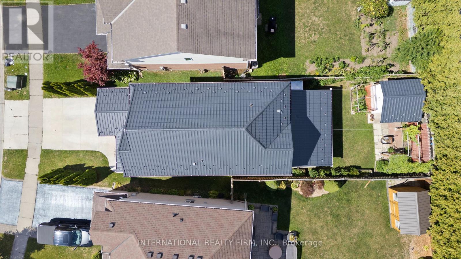 1055 Crosscreek Crescent, London East (East A), Ontario  N5Y 6K9 - Photo 40 - X12401789