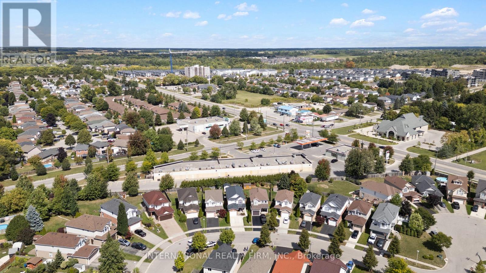 1055 Crosscreek Crescent, London East (East A), Ontario  N5Y 6K9 - Photo 41 - X12401789