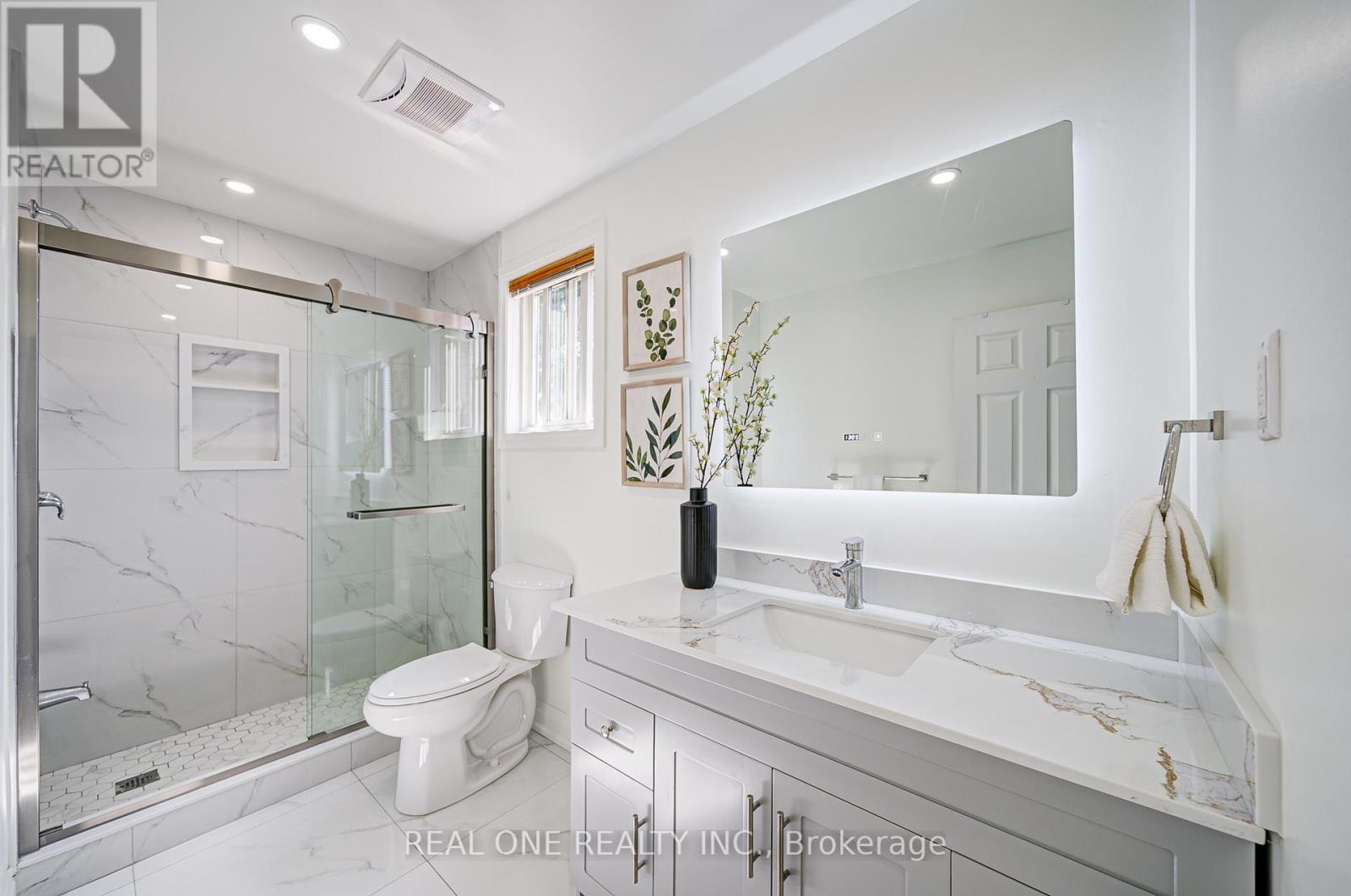 79 Lorenzo Drive, Hamilton, Ontario  L9A 5J5 - Photo 14 - X12401798