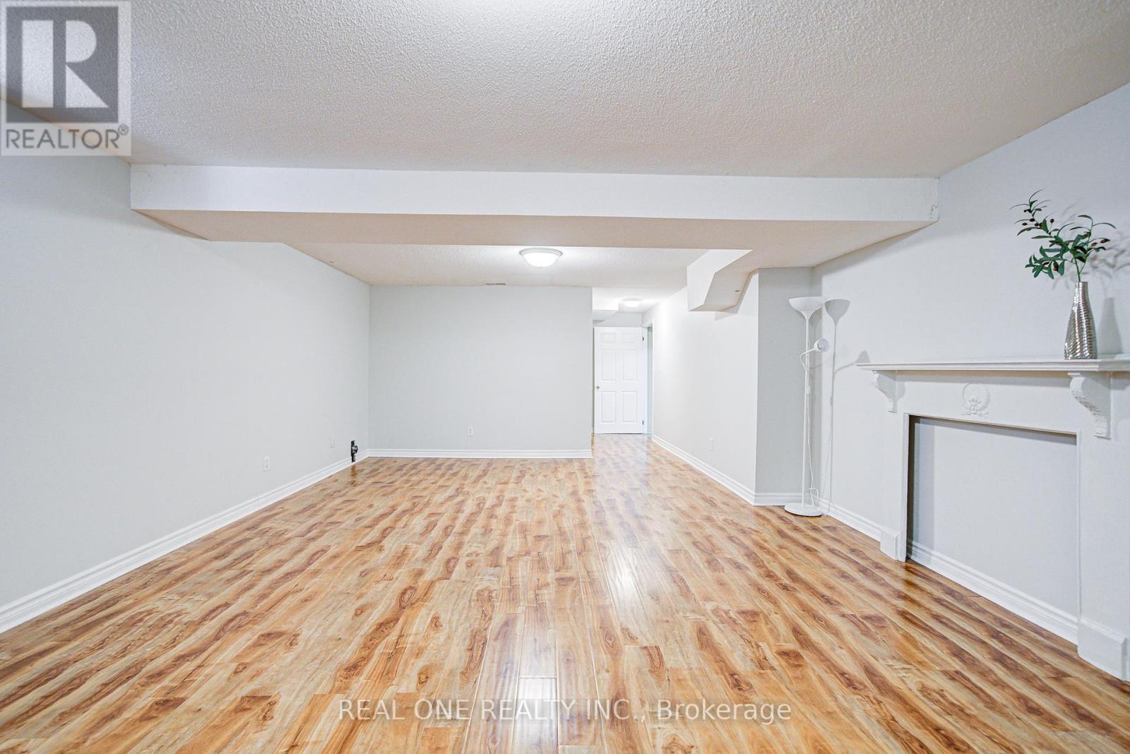 79 Lorenzo Drive, Hamilton, Ontario  L9A 5J5 - Photo 27 - X12401798