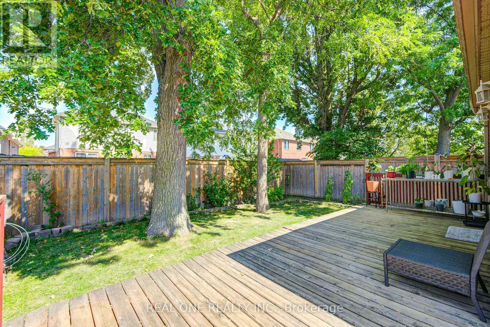79 Lorenzo Drive, Hamilton, Ontario  L9A 5J5 - Photo 30 - X12401798
