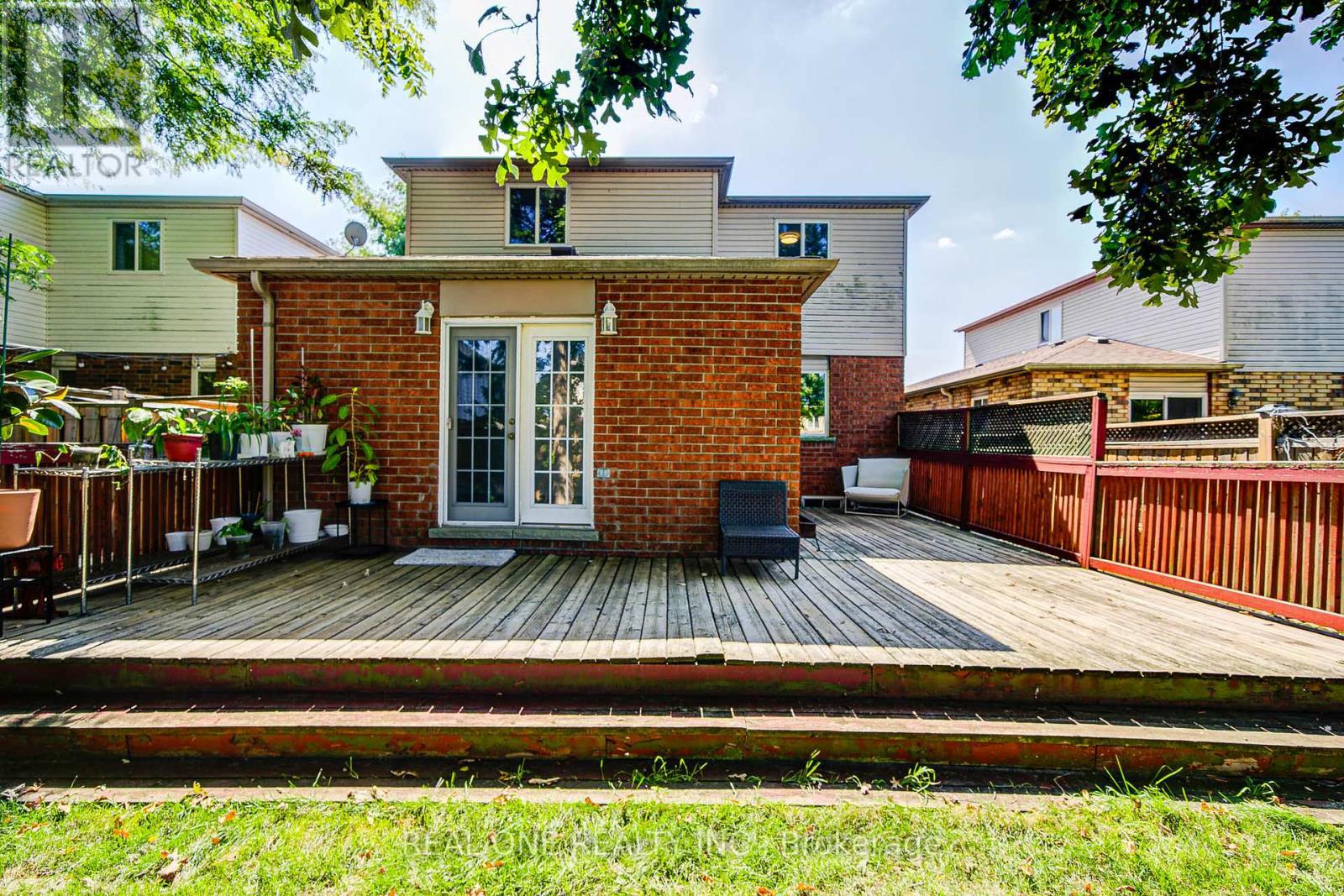 79 Lorenzo Drive, Hamilton, Ontario  L9A 5J5 - Photo 32 - X12401798